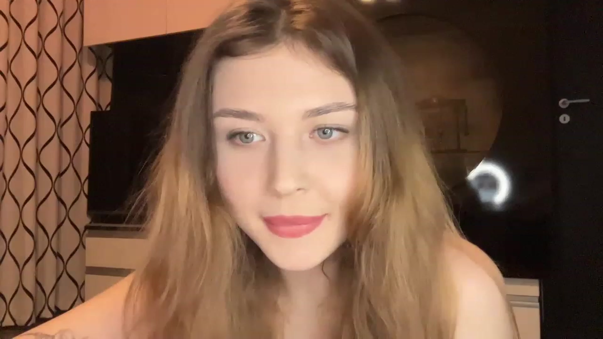 Gallery image thumbnail from Cassiopeeia's myfreecams stream on, 01/28/2023, 19:25 image 13 of 20