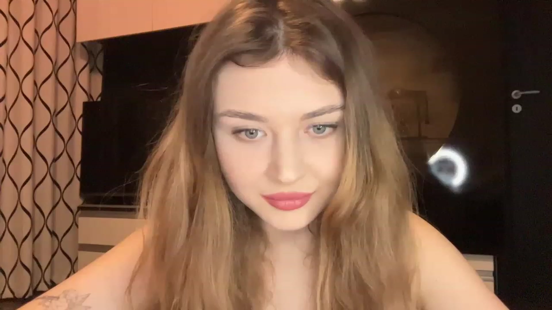 Gallery image thumbnail from Cassiopeeia's myfreecams stream on, 01/28/2023, 19:25 image 14 of 20
