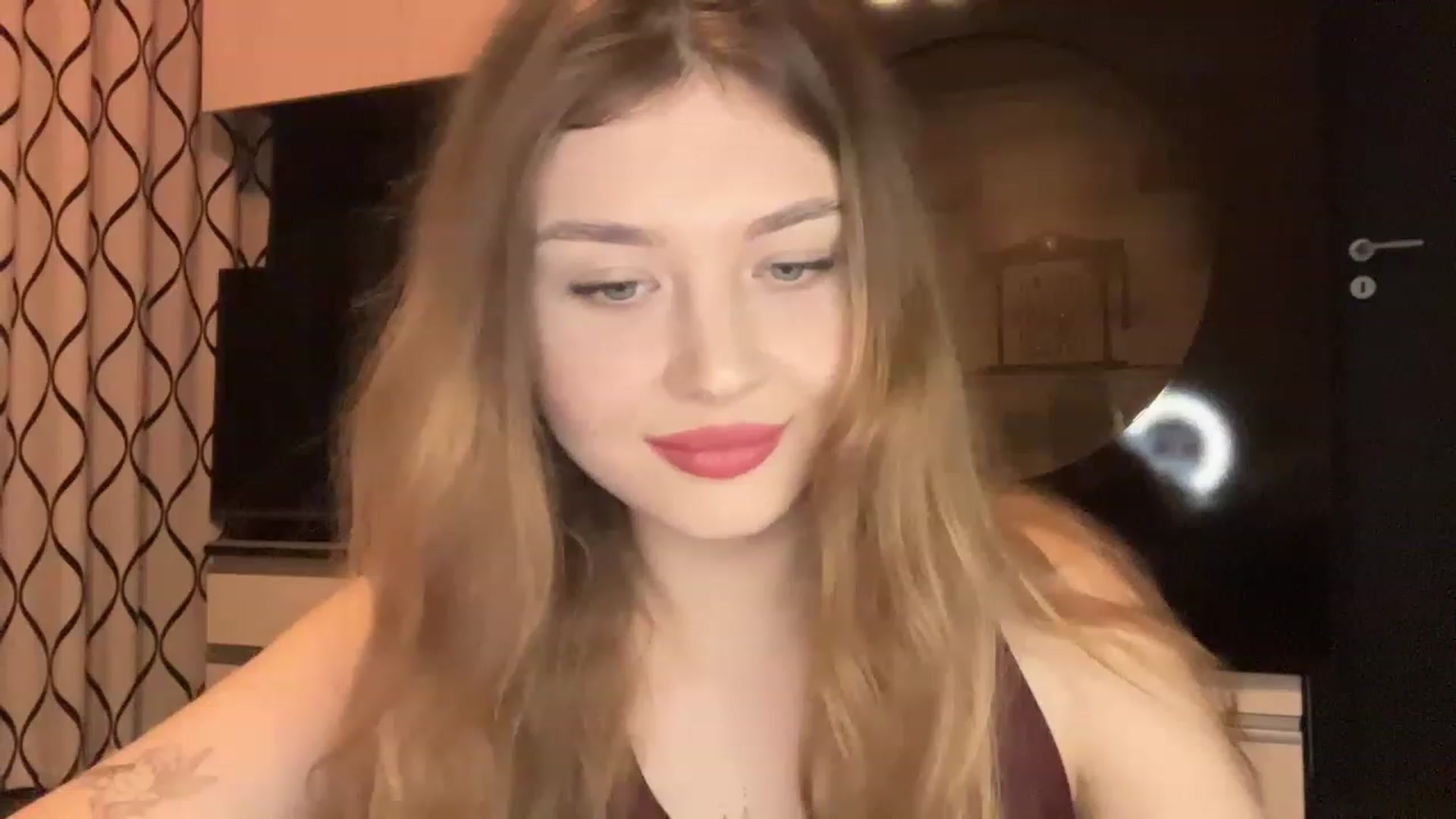 Gallery image thumbnail from Cassiopeeia's myfreecams stream on, 01/28/2023, 19:25 image 2 of 20