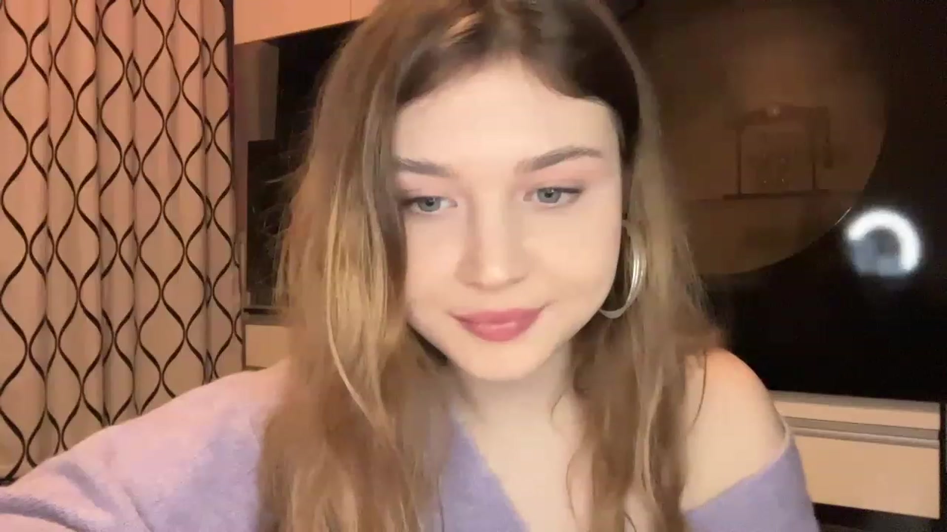 Gallery image thumbnail from Cassiopeeia's myfreecams stream on, 01/29/2023, 19:22 image 19 of 20