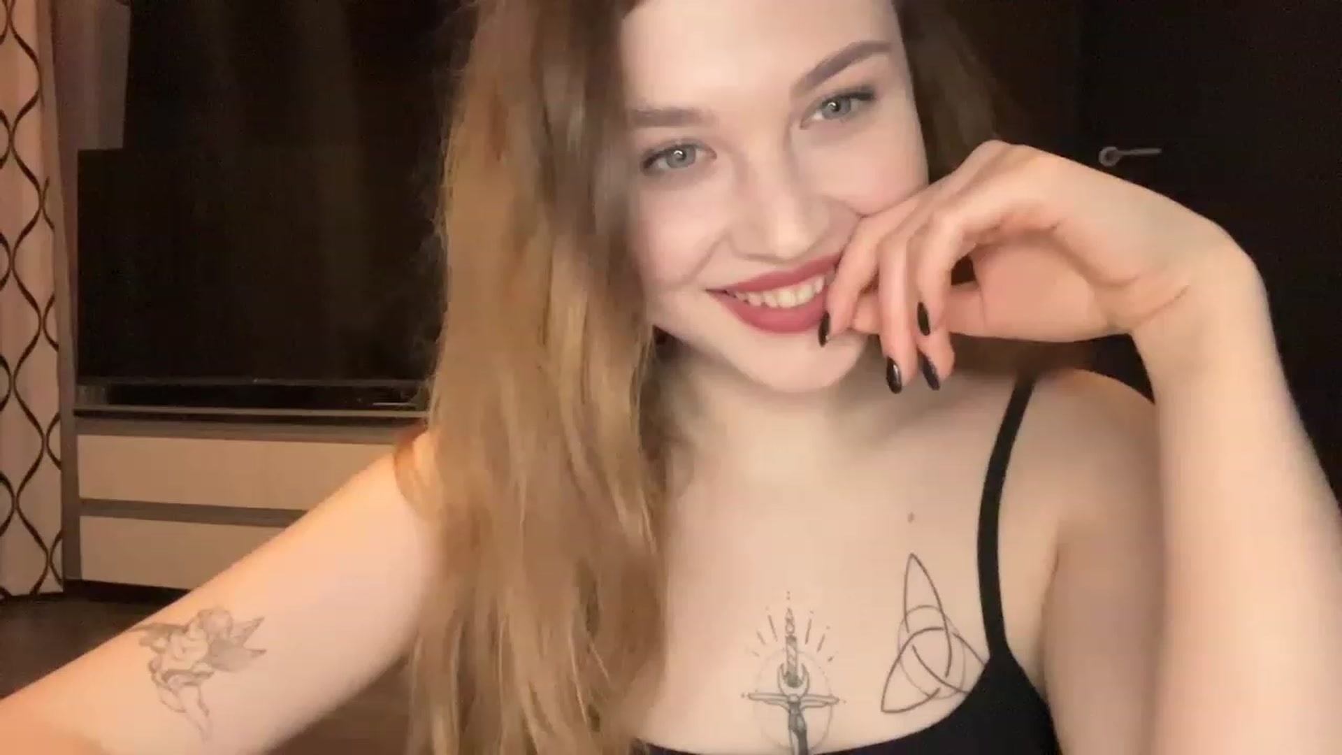 Gallery image thumbnail from Cassiopeeia's myfreecams stream on, 02/01/2023, 19:48 image 6 of 20