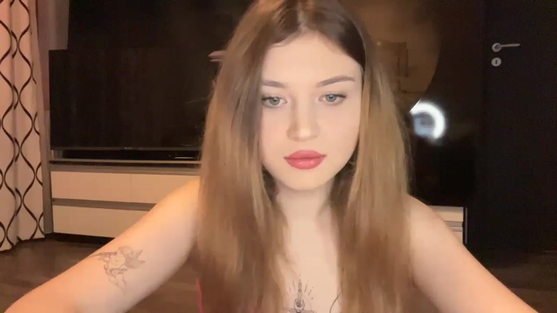 Gallery image thumbnail from Cassiopeeia's myfreecams stream on, 02/02/2023, 19:05 image 2 of 20