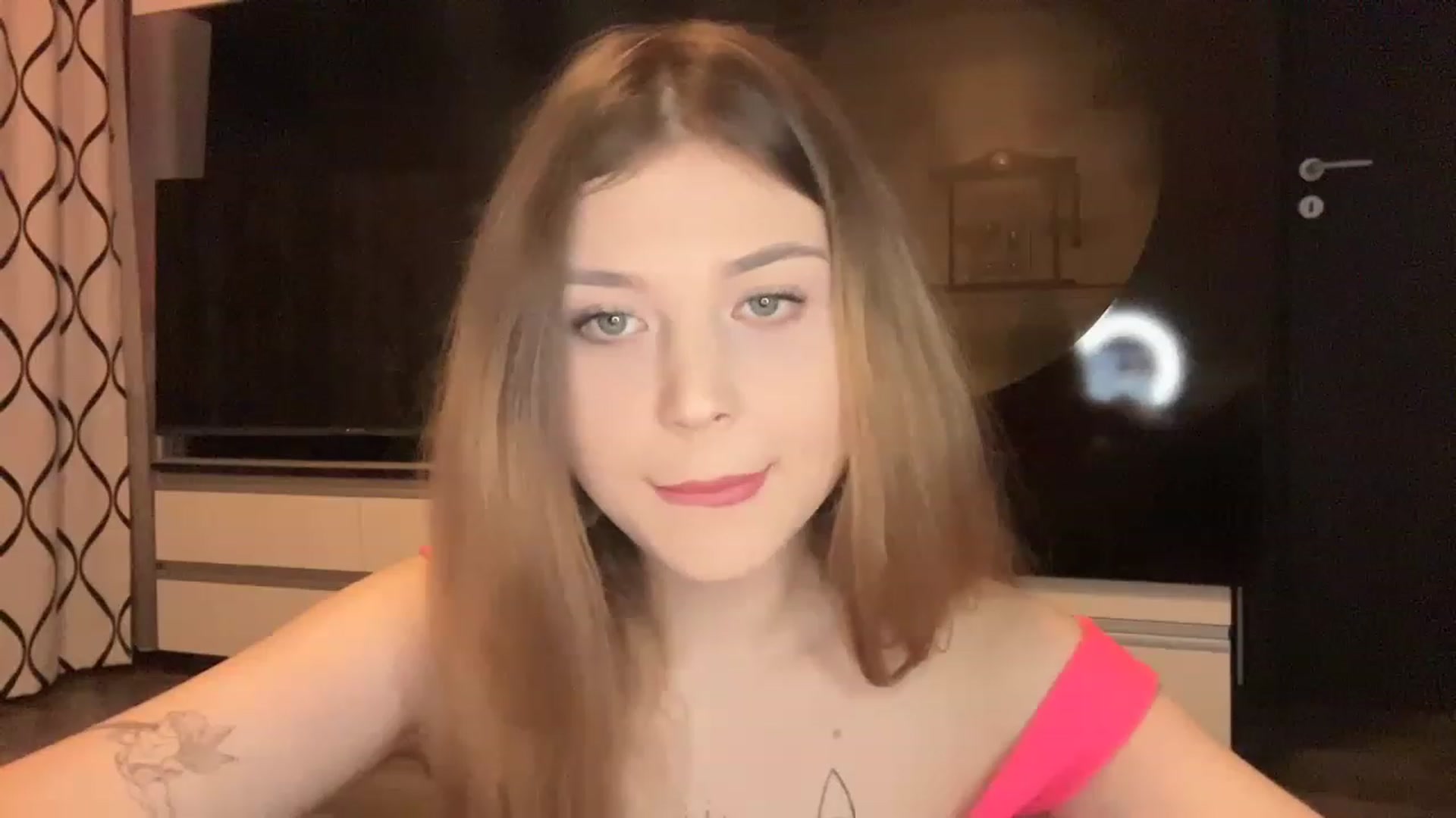 Gallery image thumbnail from Cassiopeeia's myfreecams stream on, 02/02/2023, 19:45 image 8 of 20
