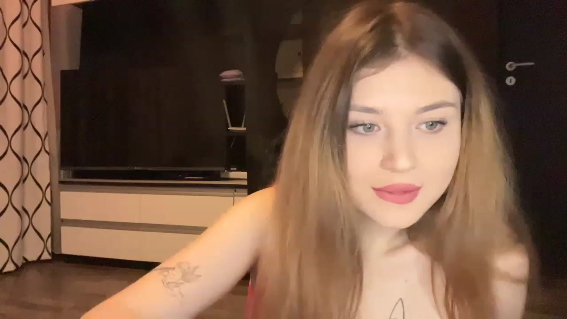 Gallery image thumbnail from Cassiopeeia's myfreecams stream on, 02/02/2023, 19:45 image 15 of 20