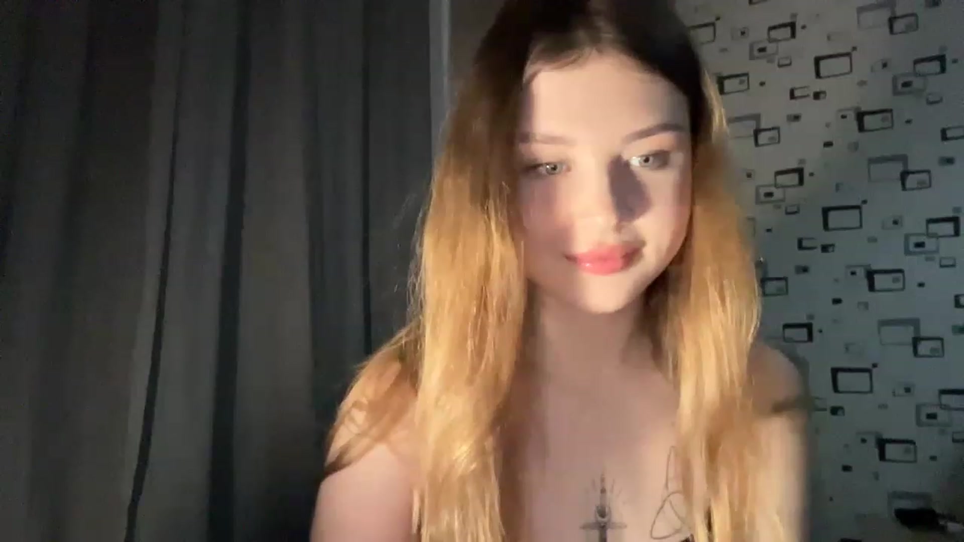 Gallery image thumbnail from Cassiopeeia's myfreecams stream on, 02/05/2023, 18:21 image 14 of 20