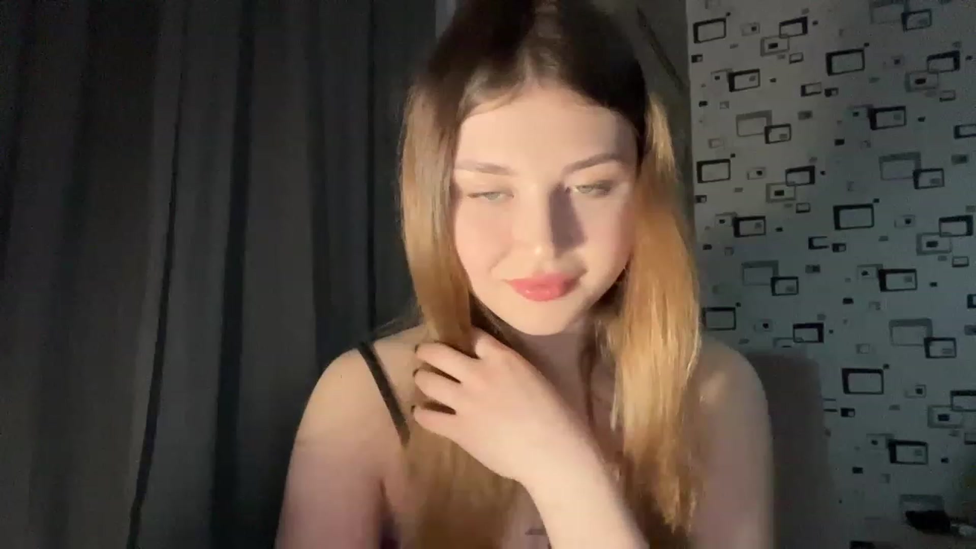 Gallery image thumbnail from Cassiopeeia's myfreecams stream on, 02/05/2023, 18:21 image 12 of 20