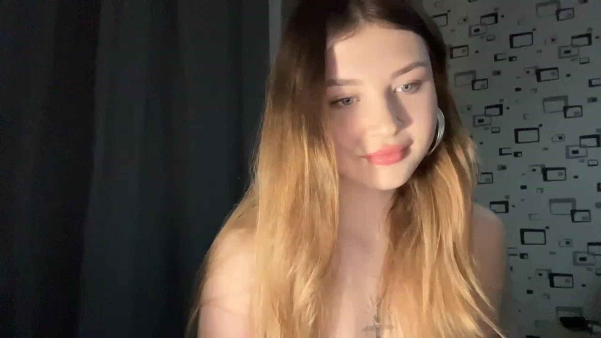Gallery image thumbnail from Cassiopeeia's myfreecams stream on, 02/05/2023, 18:21 image 17 of 20