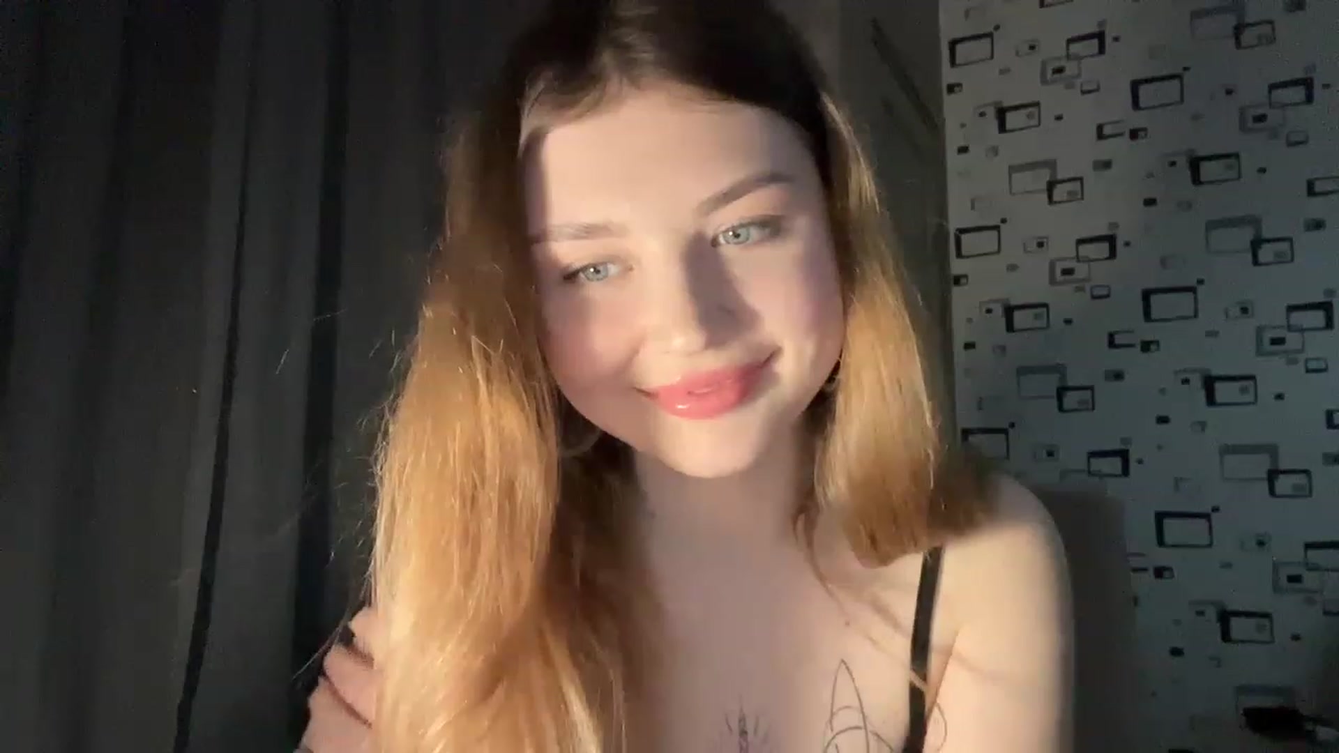 Gallery image thumbnail from Cassiopeeia's myfreecams stream on, 02/05/2023, 18:21 image 10 of 20