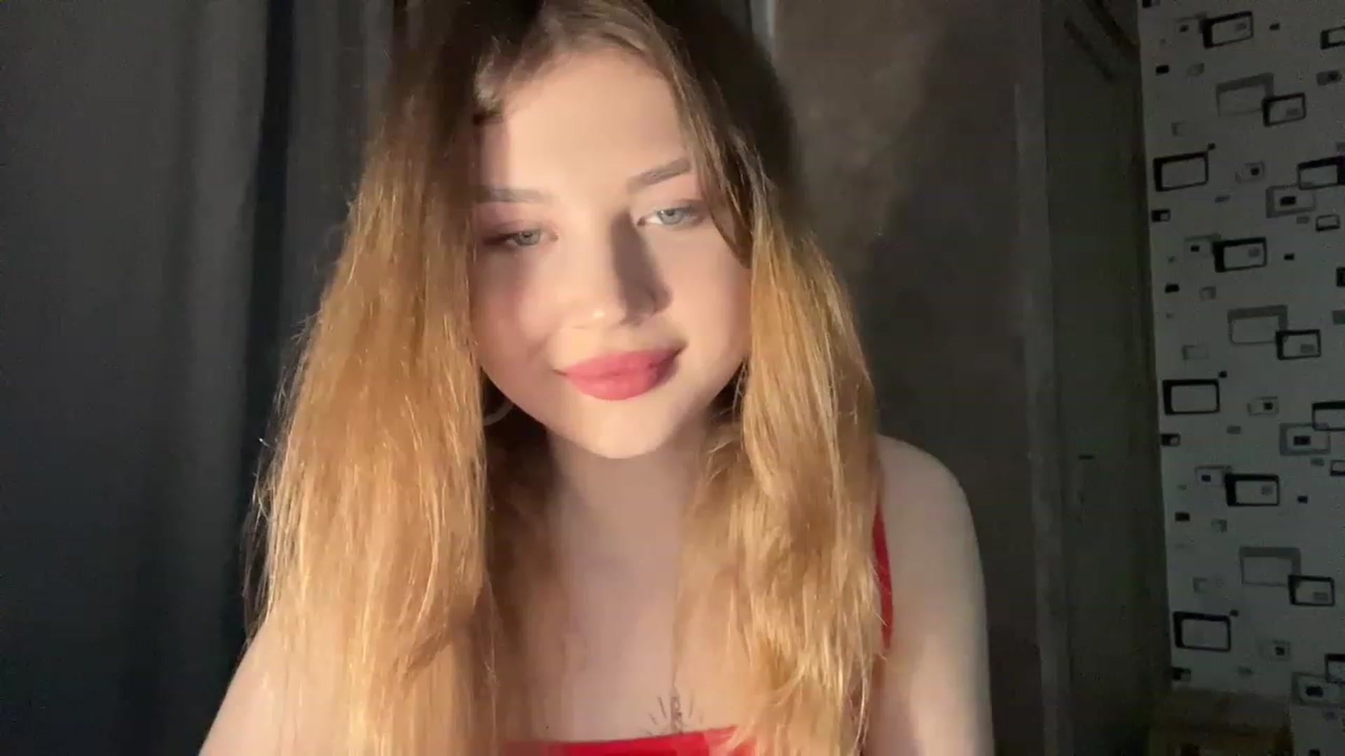 Gallery image thumbnail from Cassiopeeia's myfreecams stream on, 02/06/2023, 18:53 image 3 of 20