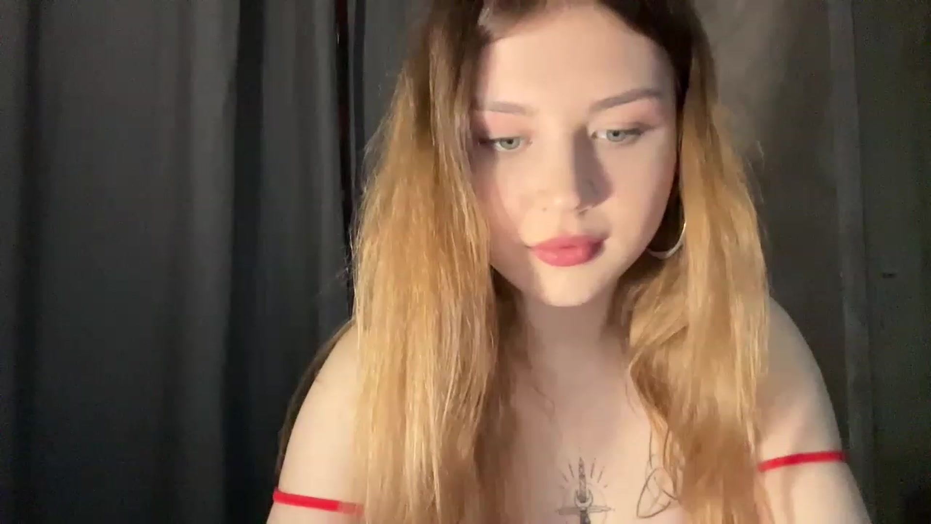 Gallery image thumbnail from Cassiopeeia's myfreecams stream on, 02/06/2023, 19:58 image 10 of 20