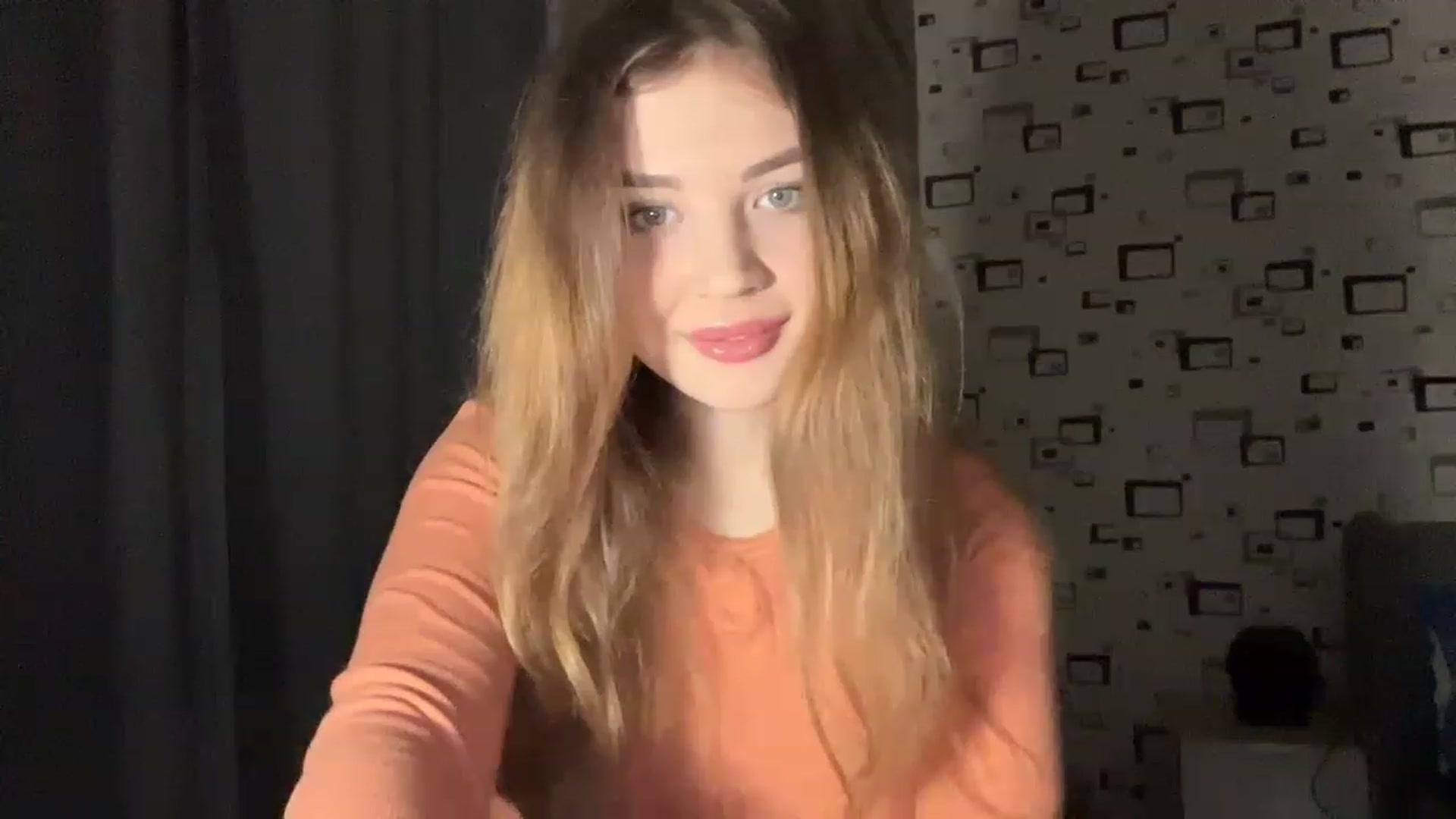 Gallery image thumbnail from Cassiopeeia's myfreecams stream on, 02/09/2023, 18:28 image 3 of 20