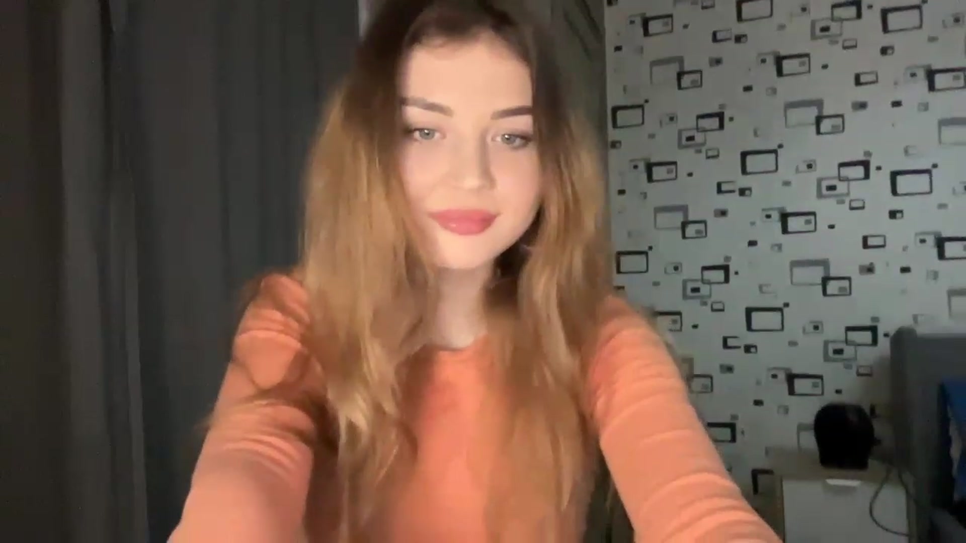Gallery image thumbnail from Cassiopeeia's myfreecams stream on, 02/09/2023, 18:28 image 18 of 20