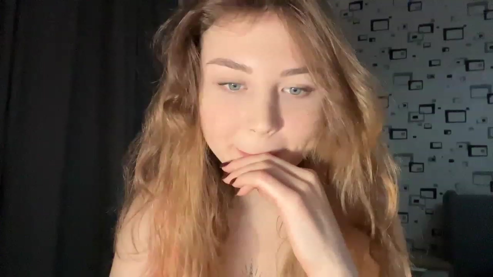 Gallery image thumbnail from Cassiopeeia's myfreecams stream on, 02/10/2023, 19:31 image 18 of 20