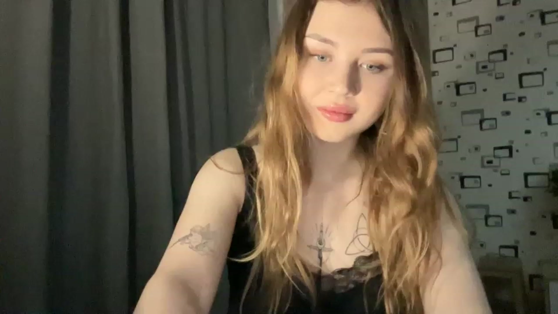 Gallery image thumbnail from Cassiopeeia's myfreecams stream on, 02/13/2023, 19:08 image 1 of 20