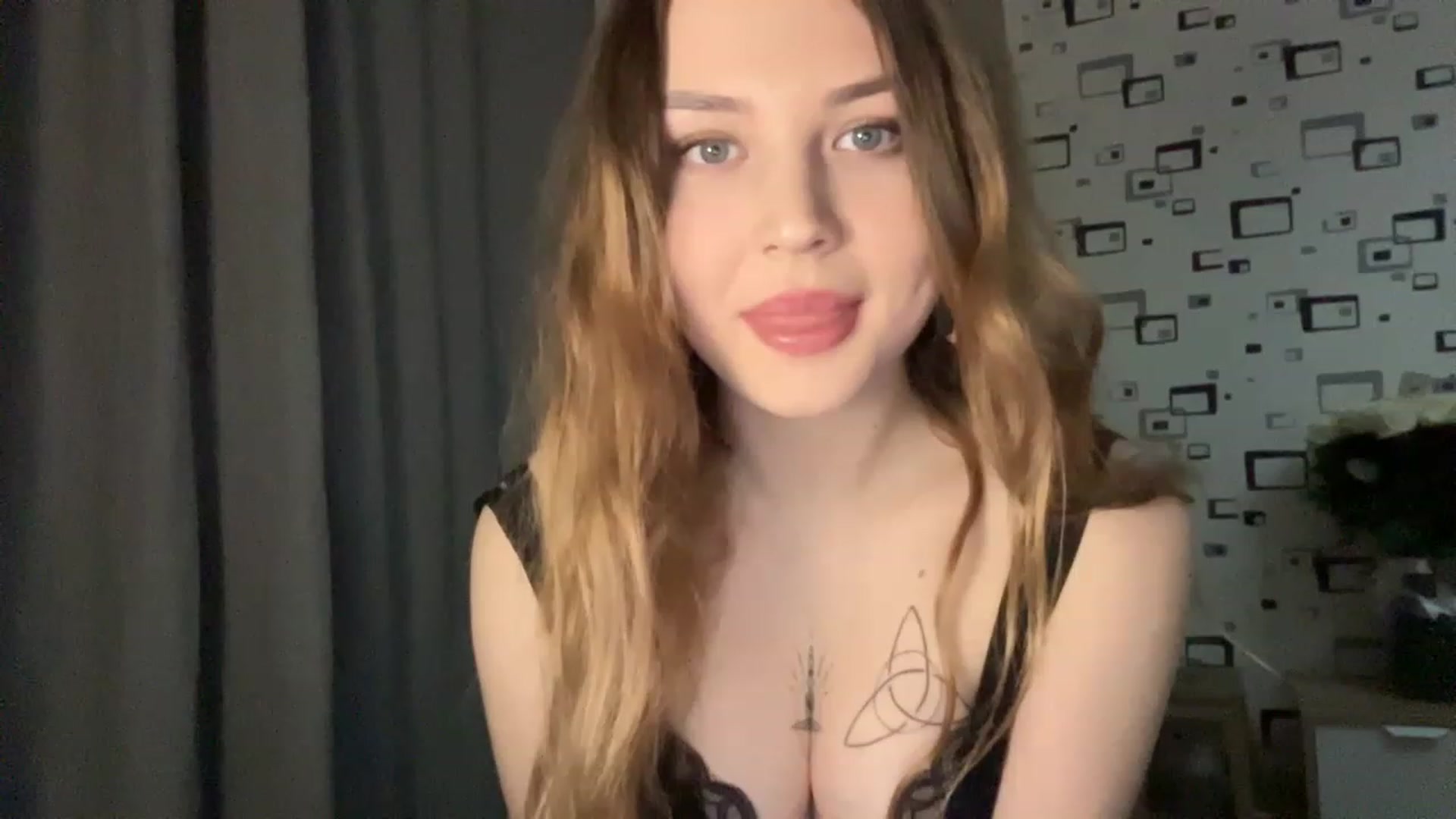 Gallery image thumbnail from Cassiopeeia's myfreecams stream on, 02/13/2023, 19:08 image 14 of 20