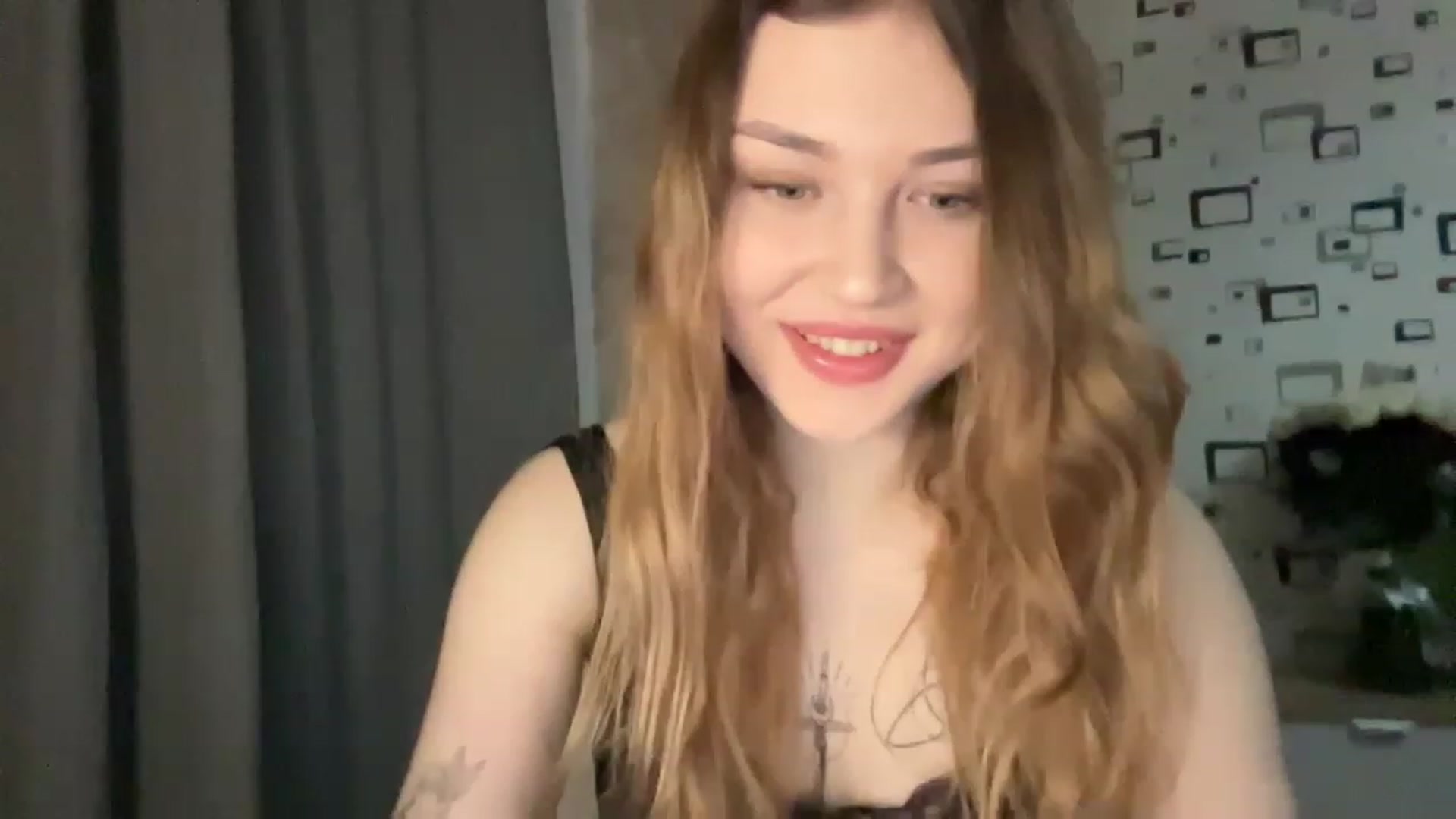 Gallery image thumbnail from Cassiopeeia's myfreecams stream on, 02/13/2023, 19:08 image 4 of 20