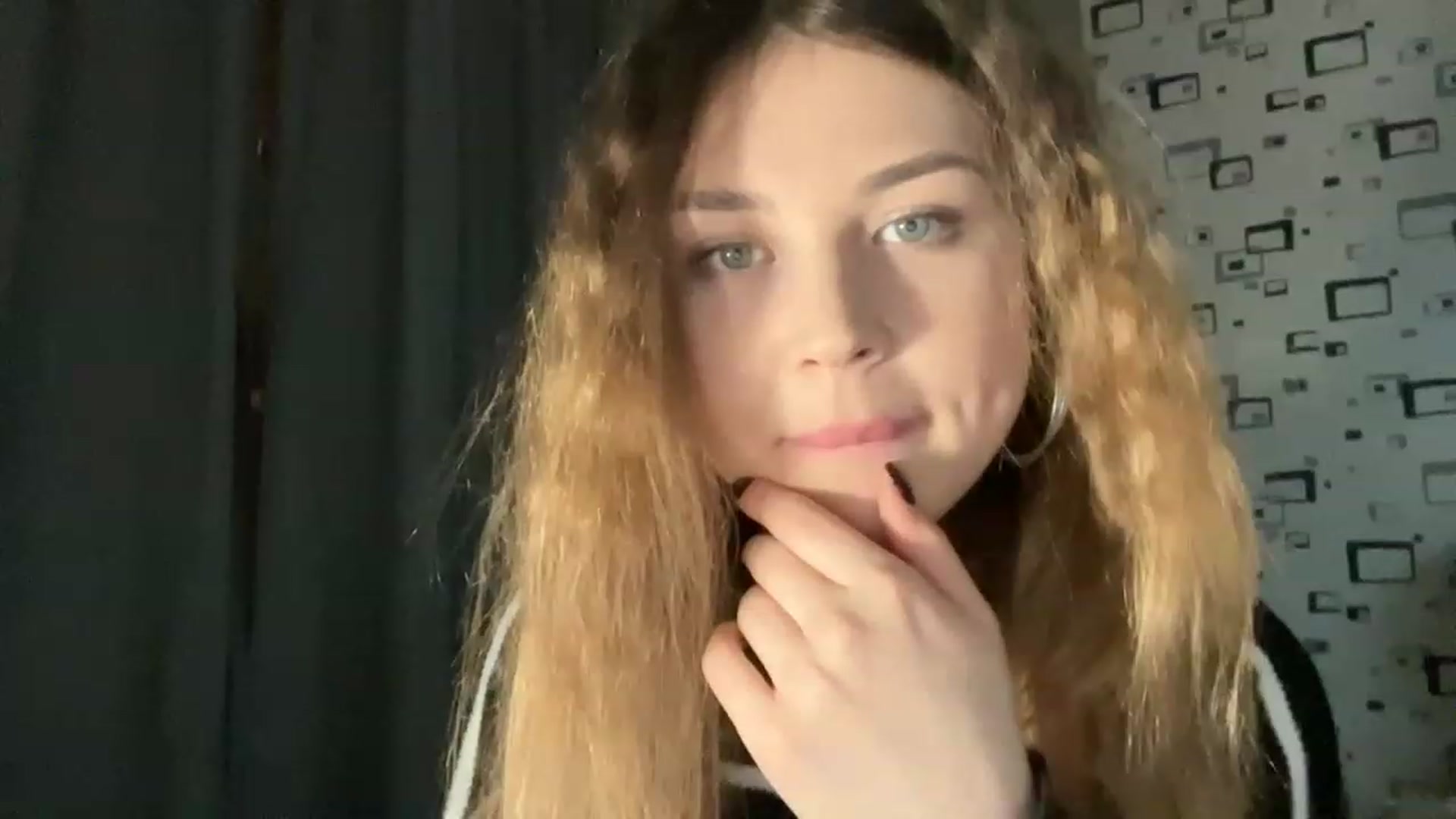 Gallery image thumbnail from Cassiopeeia's myfreecams stream on, 02/14/2023, 19:03 image 7 of 20