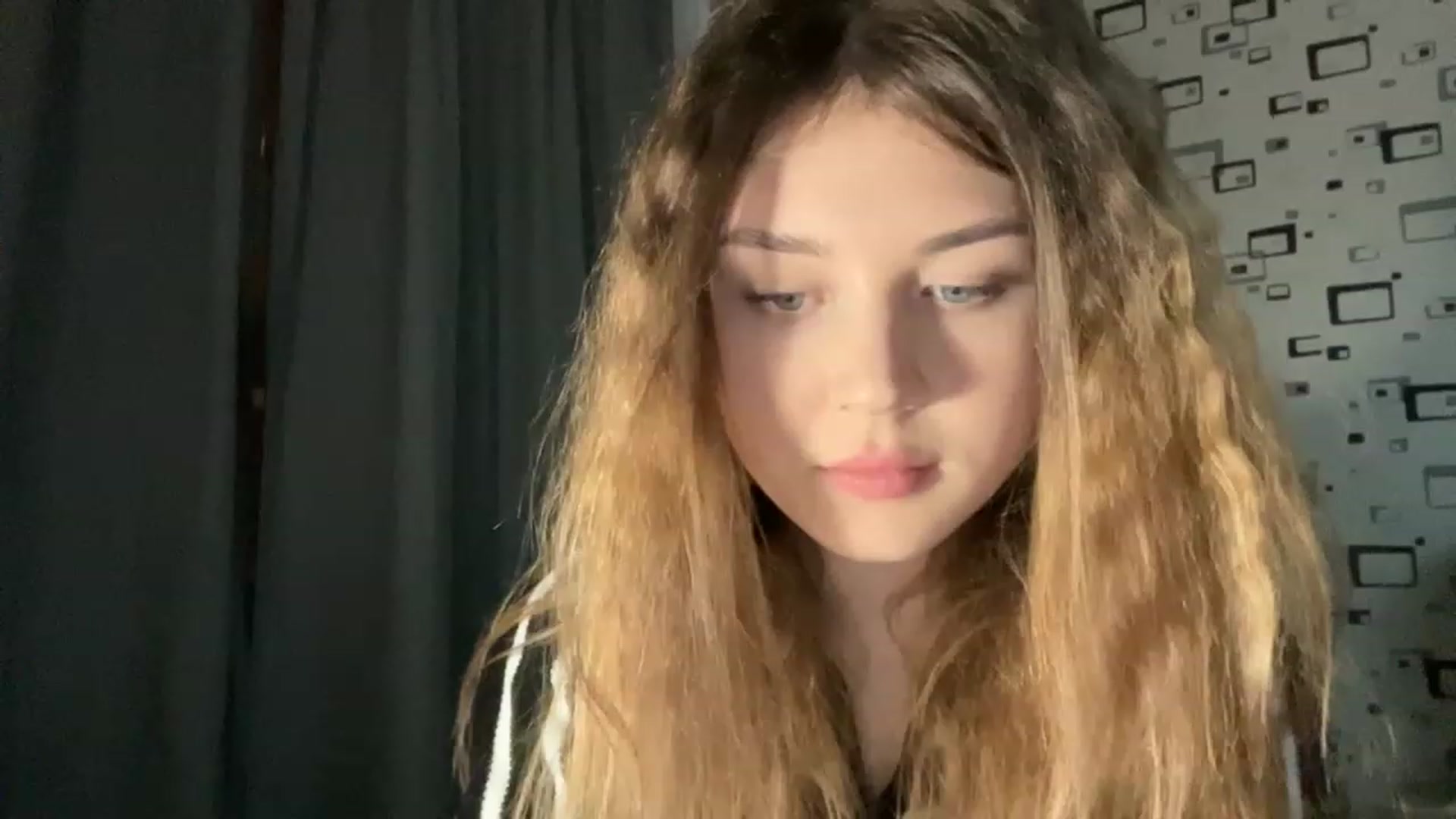 Gallery image thumbnail from Cassiopeeia's myfreecams stream on, 02/14/2023, 19:03 image 5 of 20