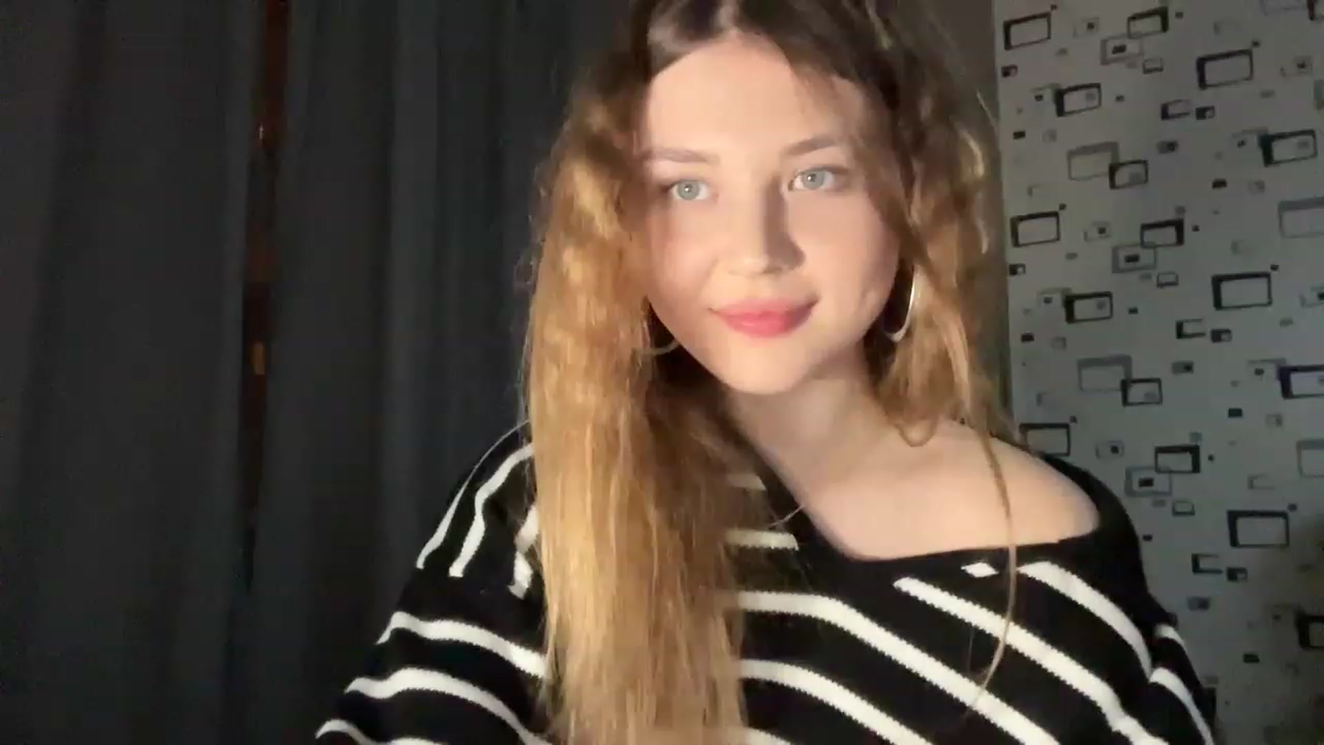 Gallery image thumbnail from Cassiopeeia's myfreecams stream on, 02/14/2023, 20:06 image 14 of 20