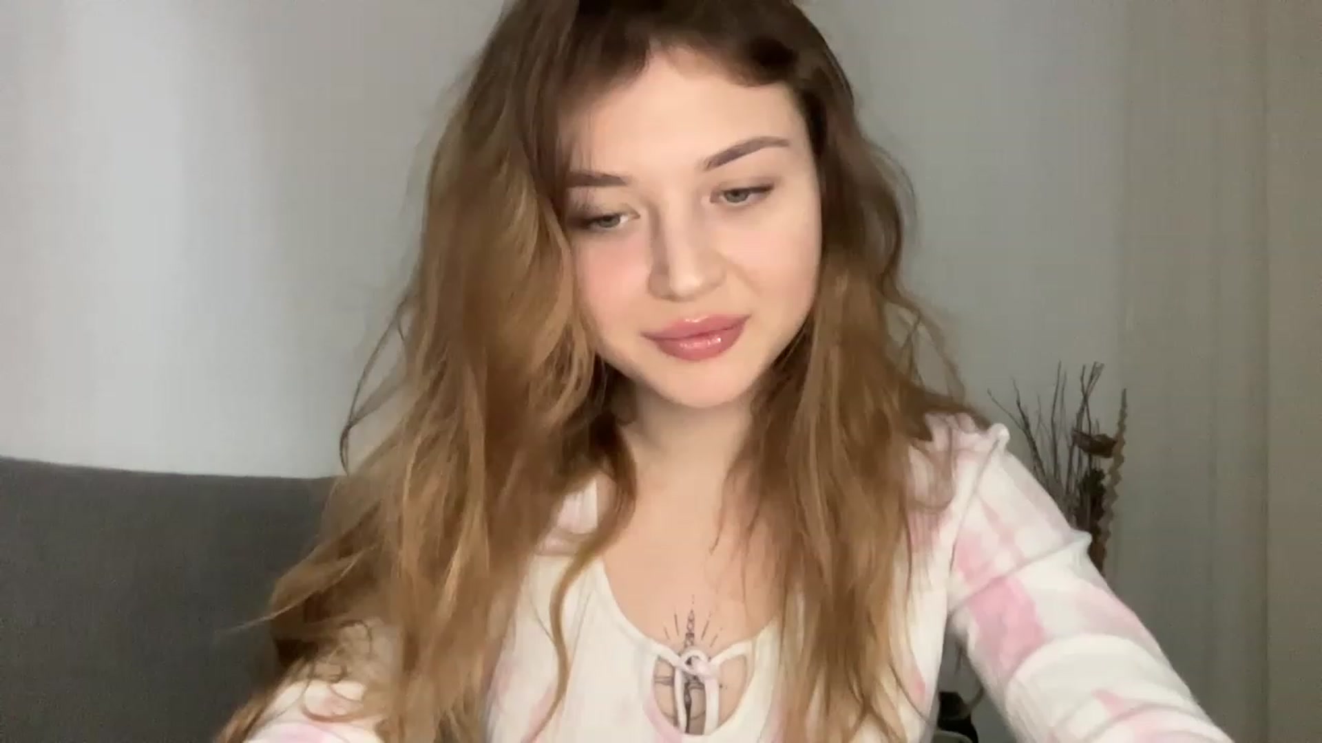 Gallery image thumbnail from Cassiopeeia's myfreecams stream on, 02/18/2023, 17:22 image 6 of 20