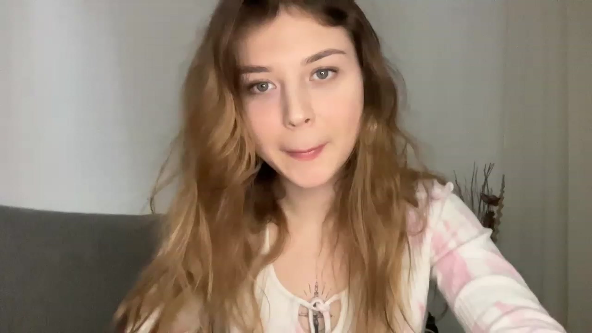 Gallery image thumbnail from Cassiopeeia's myfreecams stream on, 02/18/2023, 17:22 image 7 of 20