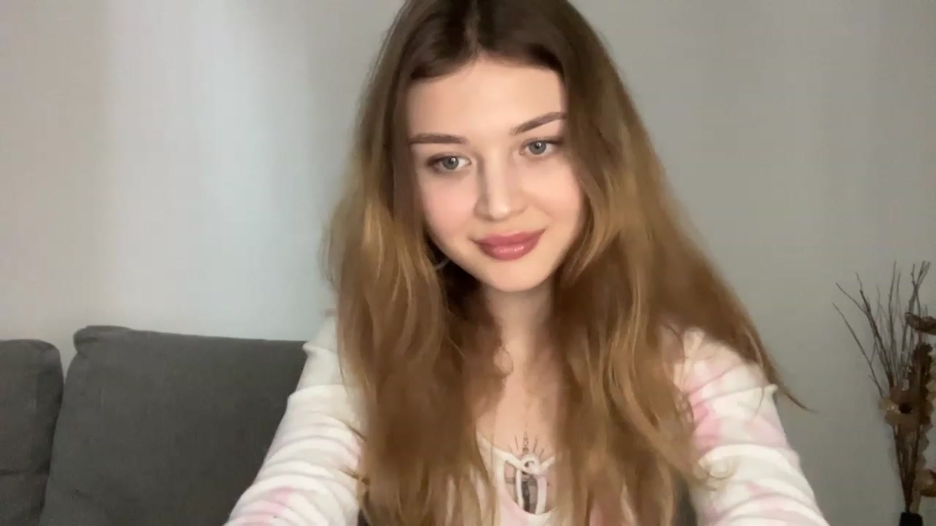 Gallery image thumbnail from Cassiopeeia's myfreecams stream on, 02/18/2023, 18:01 image 18 of 20