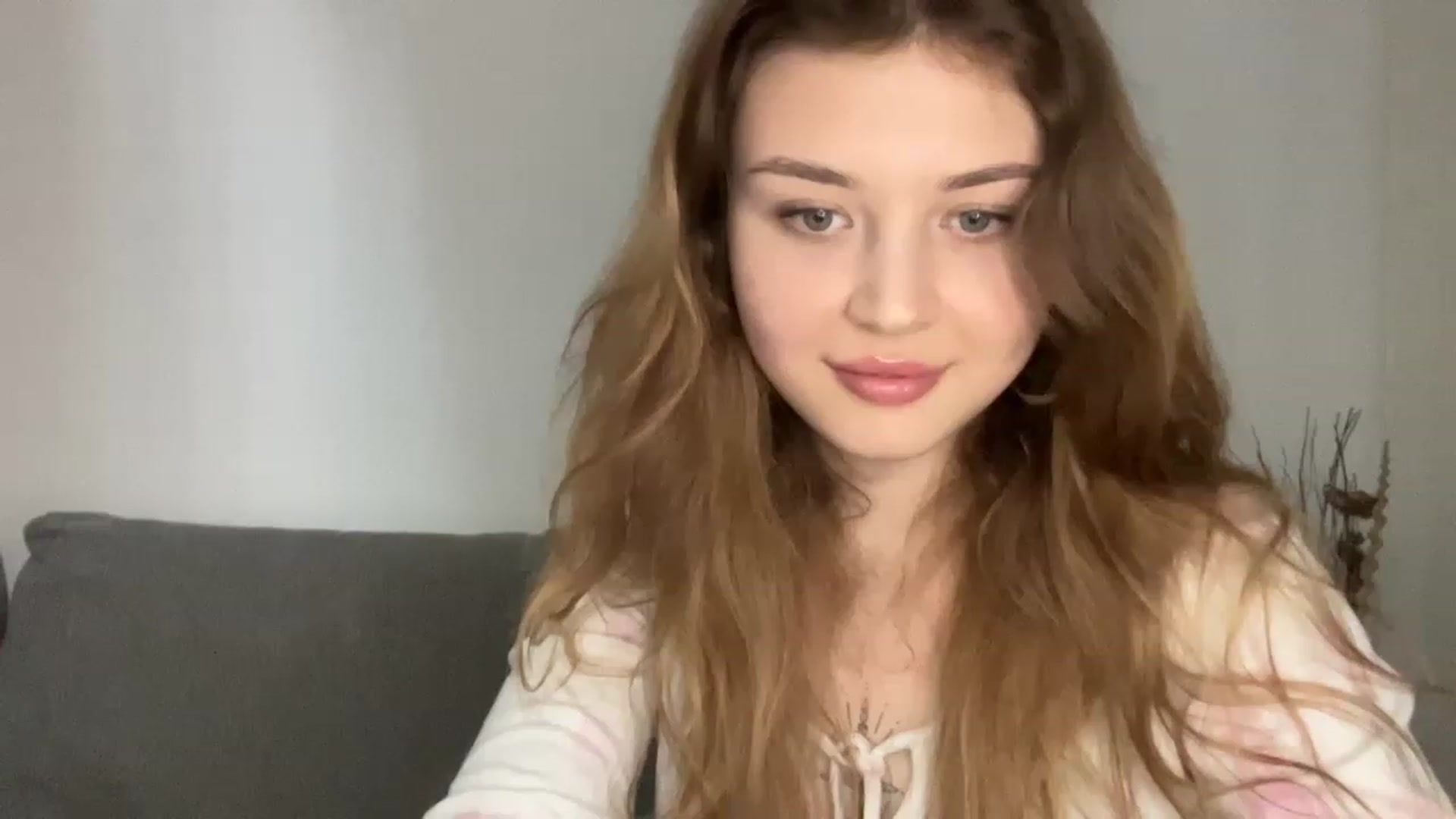 Gallery image thumbnail from Cassiopeeia's myfreecams stream on, 02/18/2023, 18:01 image 4 of 20