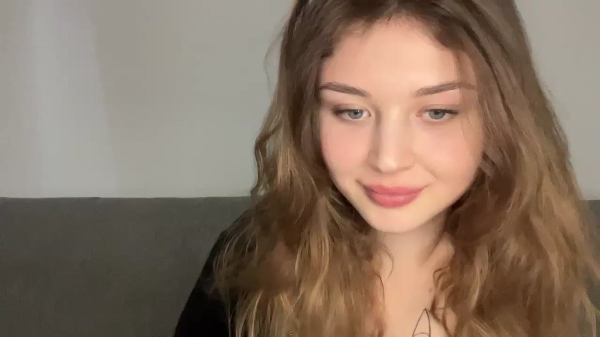 Gallery image thumbnail from Cassiopeeia's myfreecams stream on, 02/19/2023, 18:38 image 17 of 20