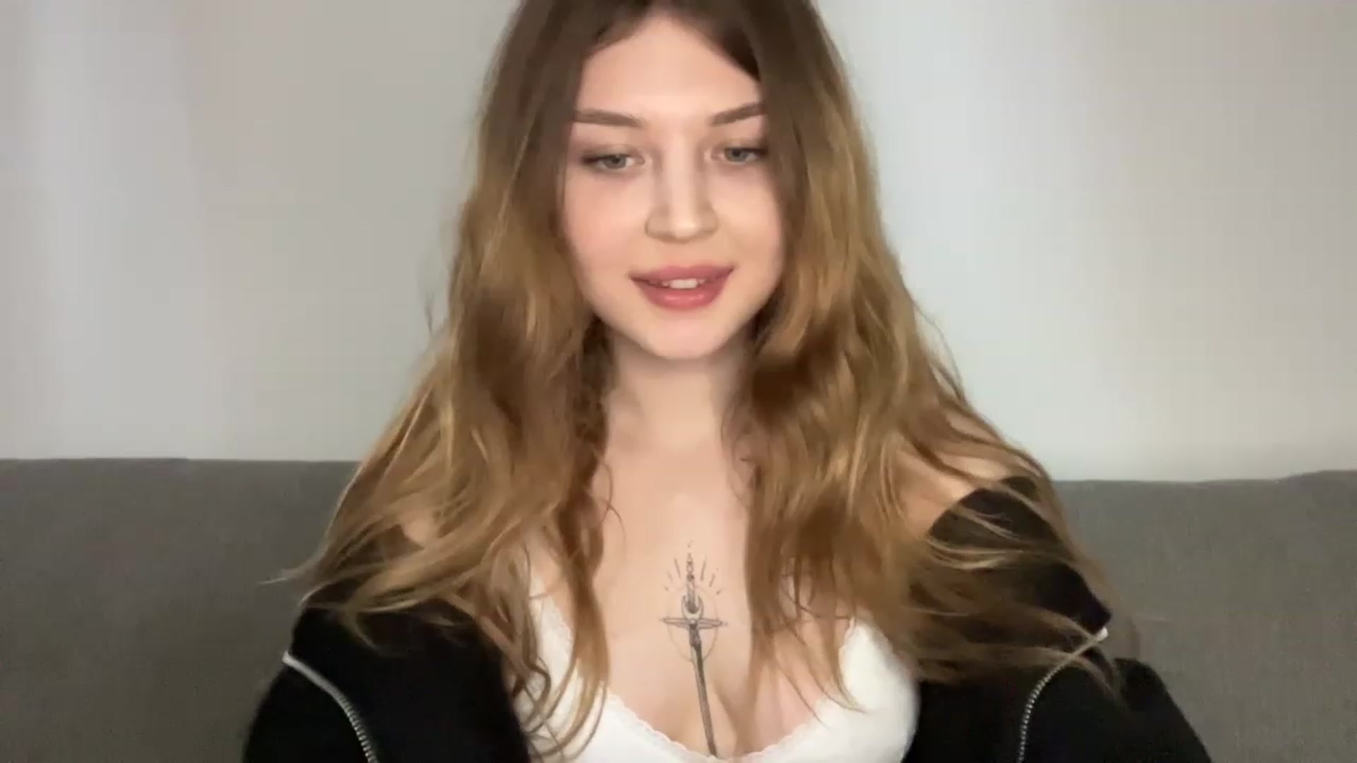 Gallery image thumbnail from Cassiopeeia's myfreecams stream on, 02/19/2023, 18:38 image 4 of 20