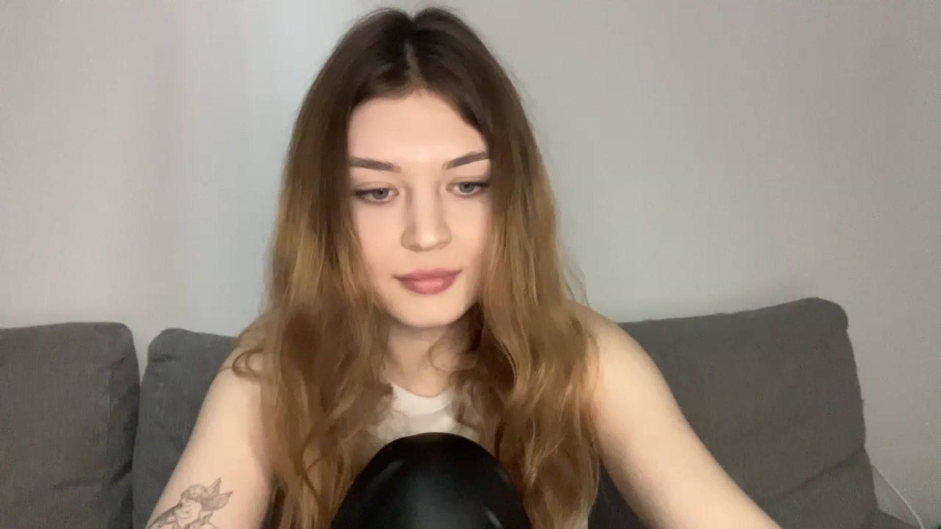 Gallery image thumbnail from Cassiopeeia's myfreecams stream on, 02/20/2023, 19:32 image 8 of 20