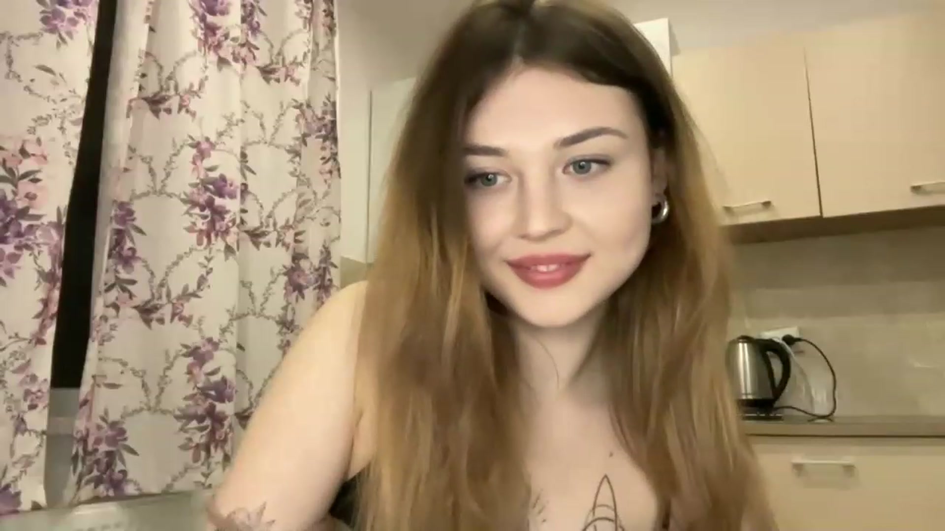 Gallery image thumbnail from Cassiopeeia's myfreecams stream on, 02/23/2023, 19:39 image 20 of 20
