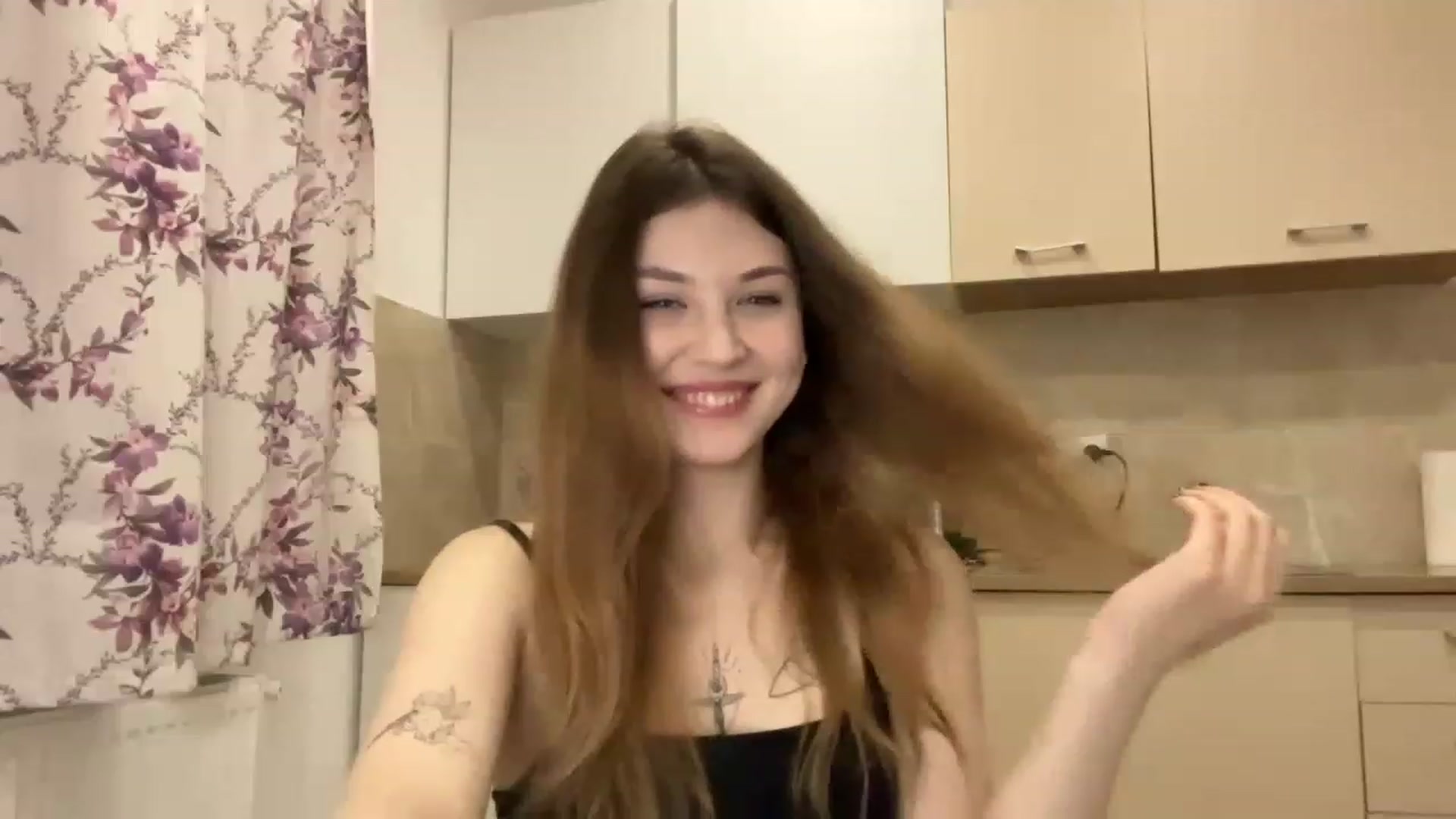 Gallery image thumbnail from Cassiopeeia's myfreecams stream on, 02/24/2023, 18:28 image 19 of 20