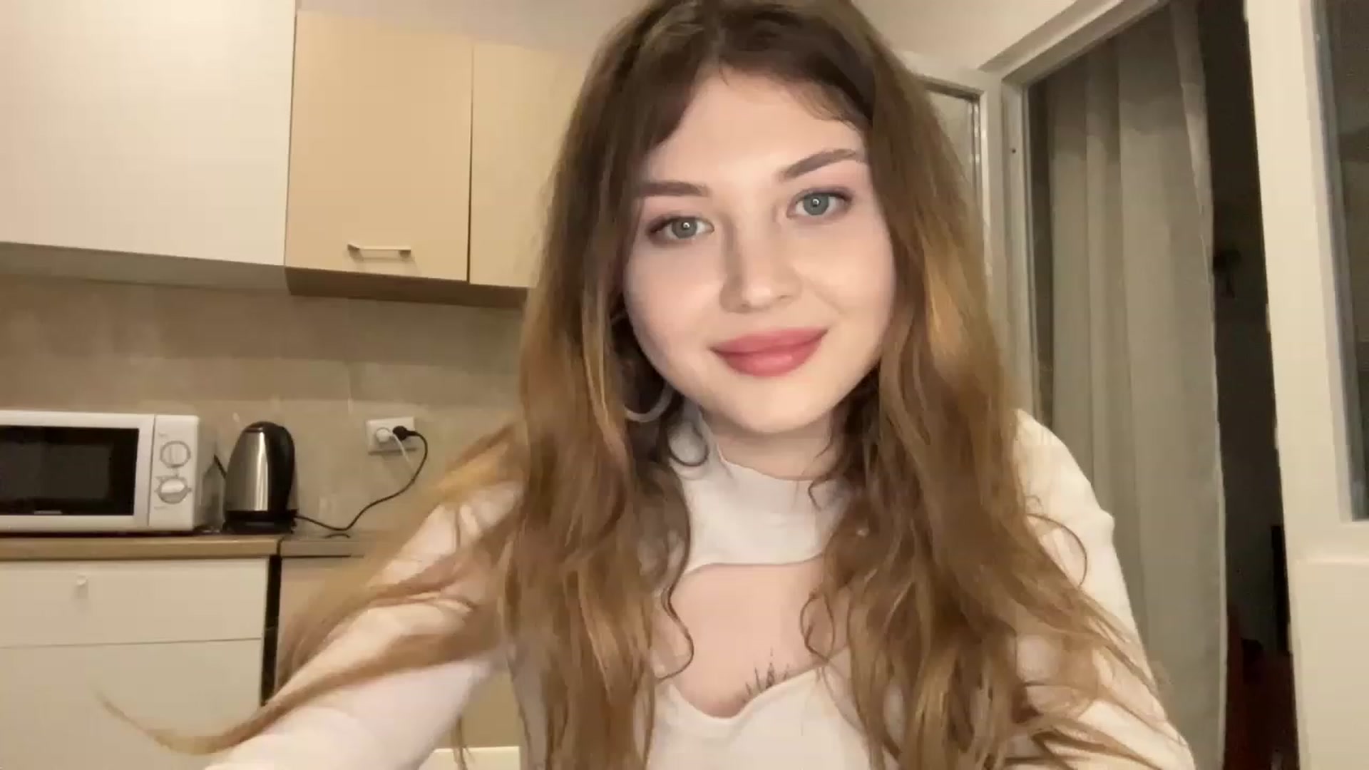 Gallery image thumbnail from Cassiopeeia's myfreecams stream on, 02/26/2023, 18:19 image 11 of 20