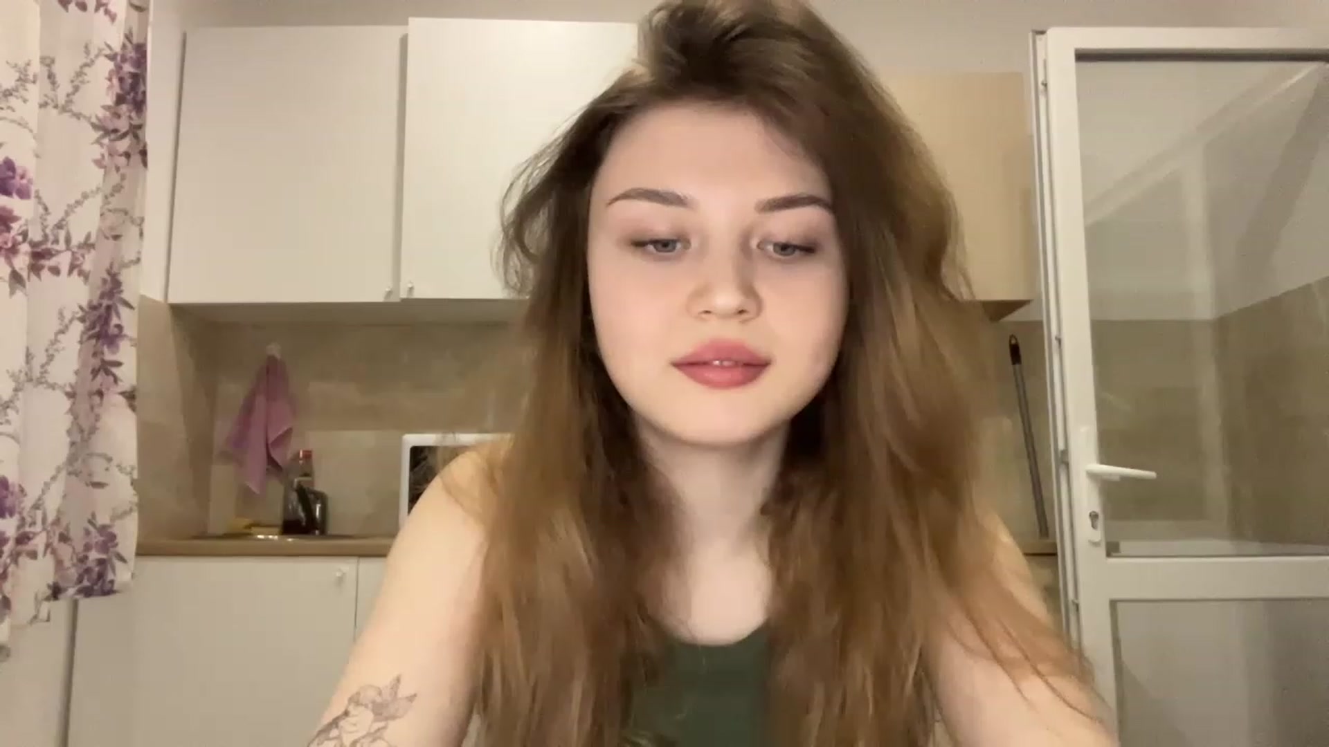 Gallery image thumbnail from Cassiopeeia's myfreecams stream on, 02/27/2023, 17:14 image 5 of 20