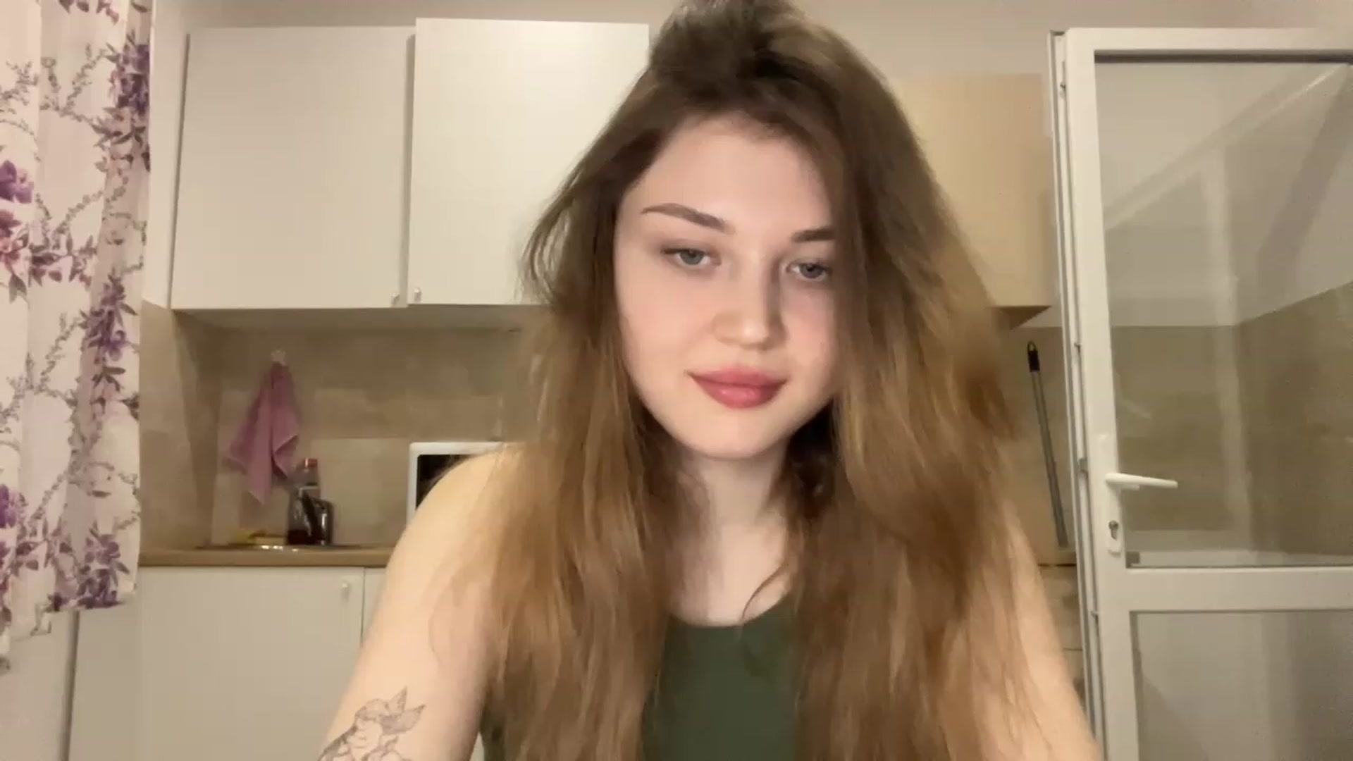 Gallery image thumbnail from Cassiopeeia's myfreecams stream on, 02/27/2023, 17:14 image 14 of 20