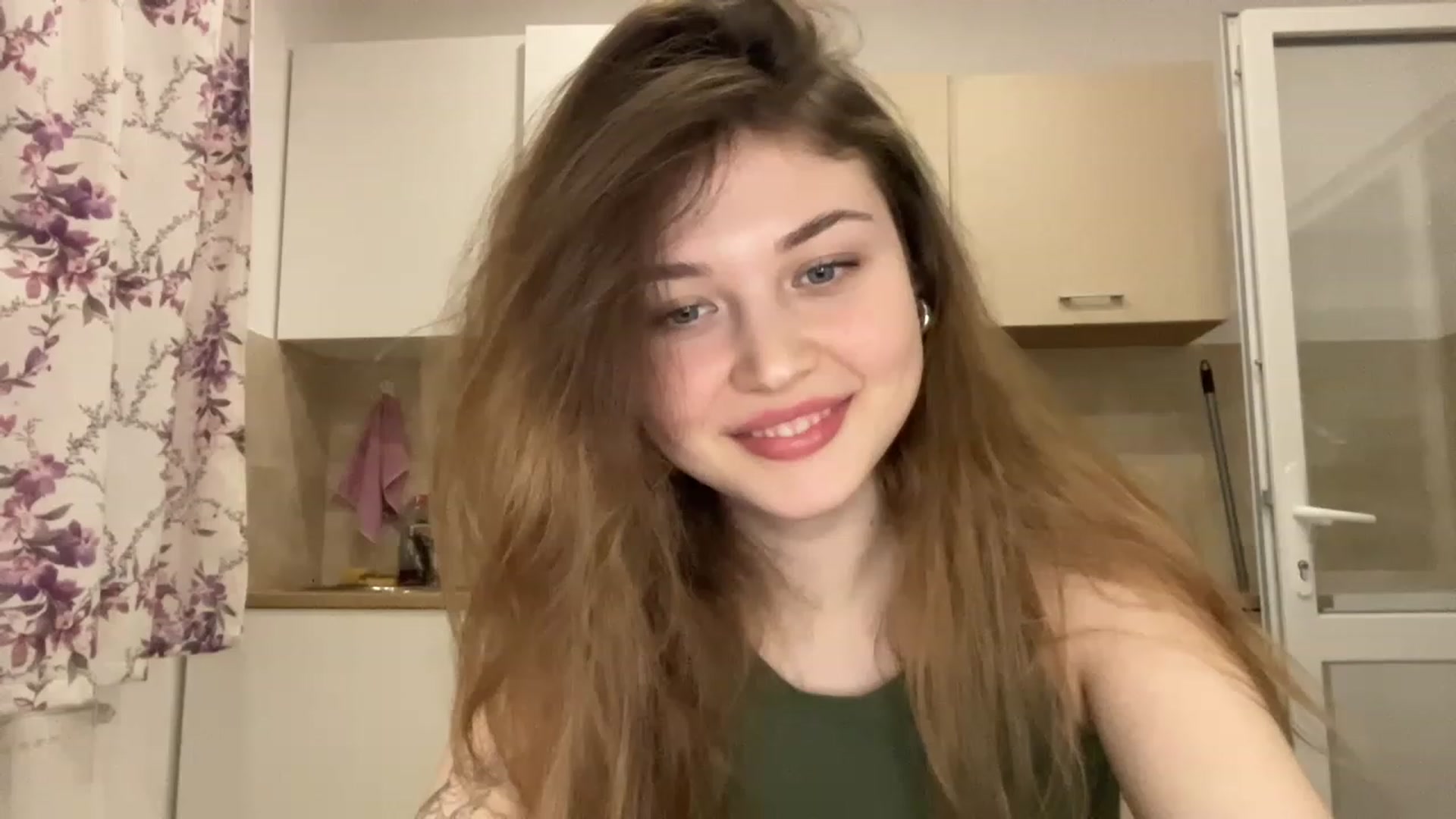 Gallery image thumbnail from Cassiopeeia's myfreecams stream on, 02/27/2023, 18:24 image 10 of 20
