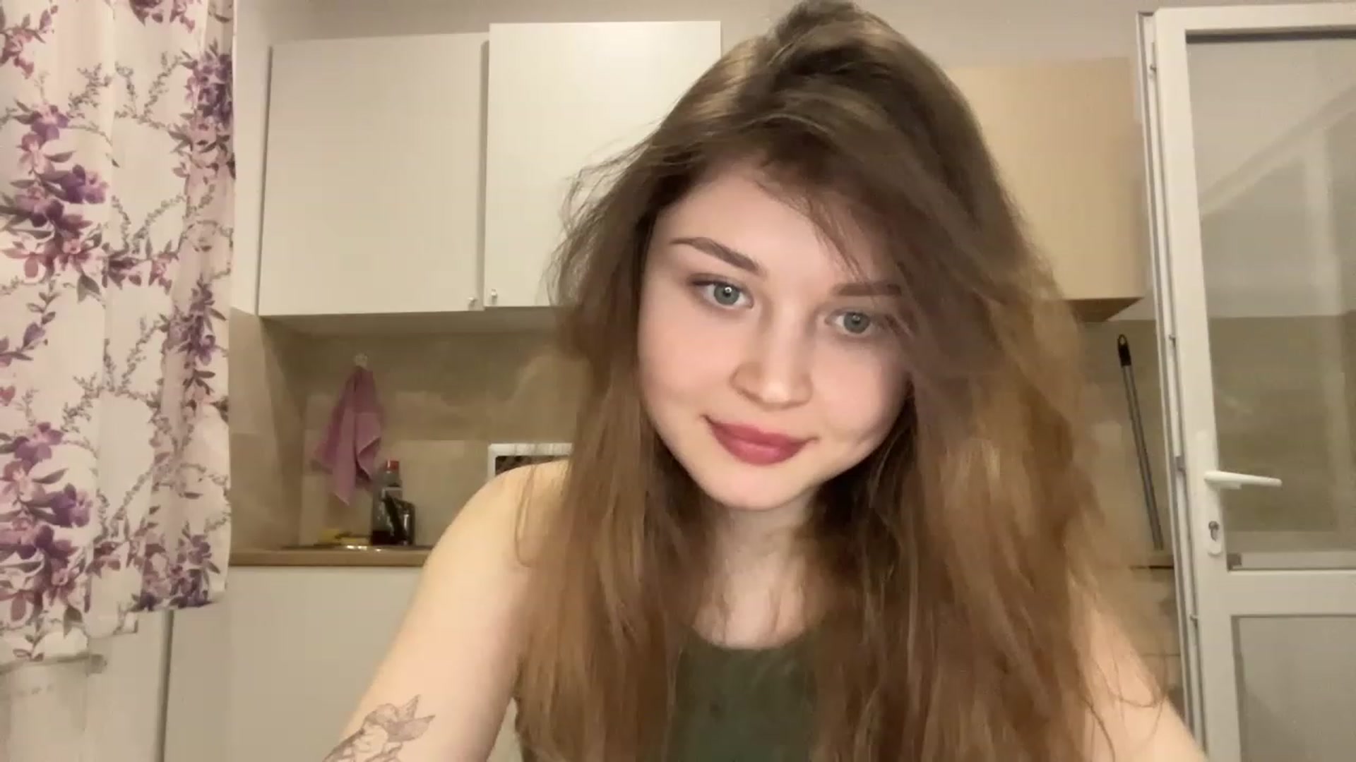 Gallery image thumbnail from Cassiopeeia's myfreecams stream on, 02/27/2023, 18:24 image 5 of 20