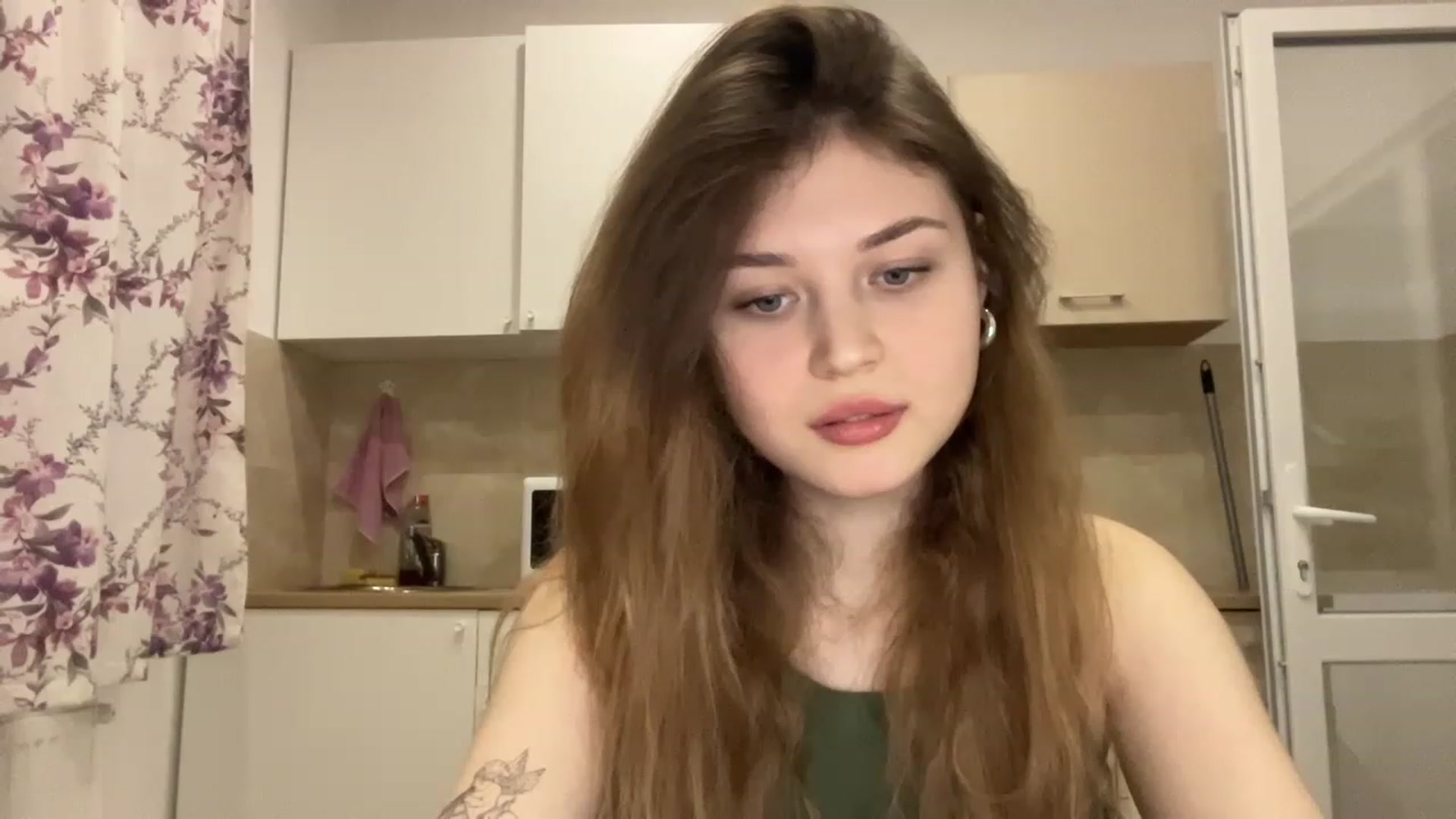Gallery image thumbnail from Cassiopeeia's myfreecams stream on, 02/27/2023, 18:24 image 14 of 20