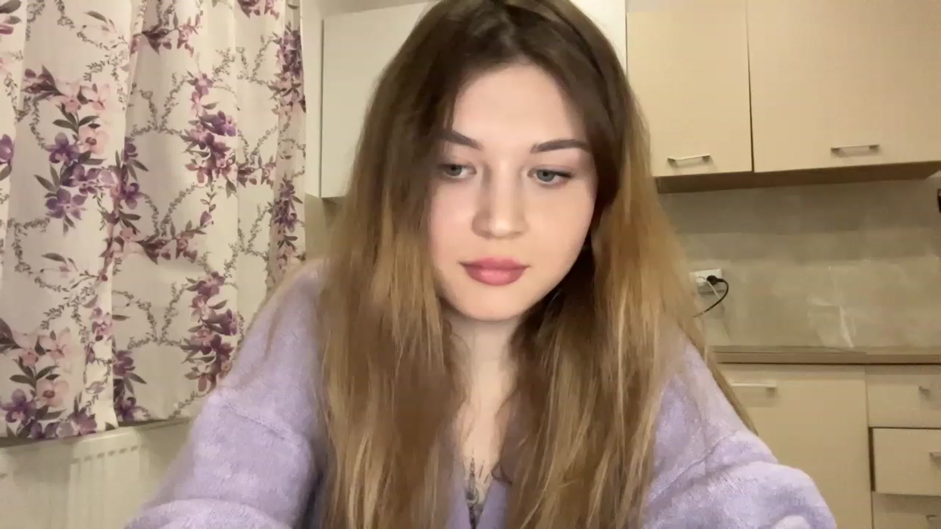 Gallery image thumbnail from Cassiopeeia's myfreecams stream on, 03/03/2023, 18:42 image 5 of 20