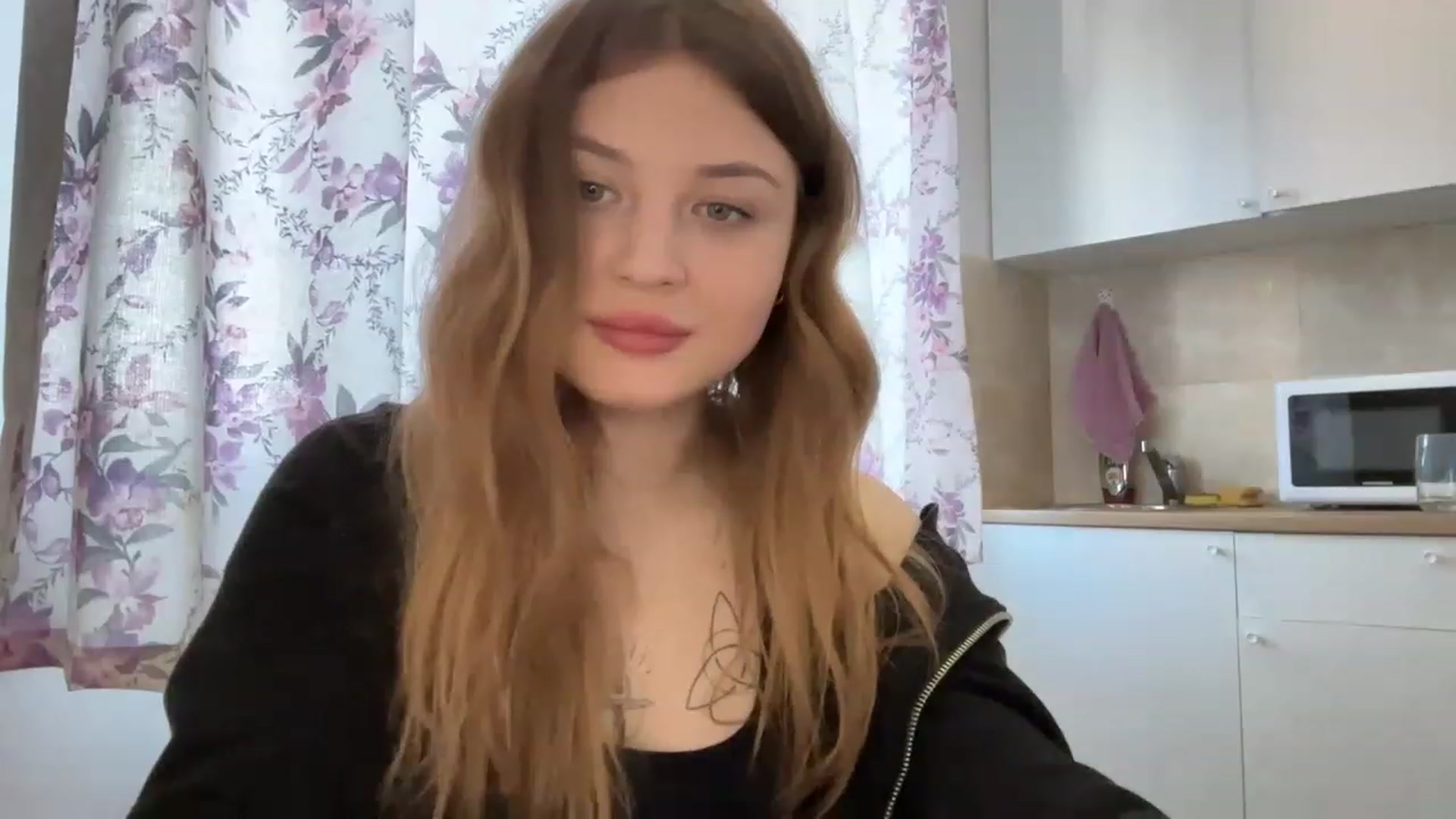 Gallery image thumbnail from Cassiopeeia's myfreecams stream on, 03/04/2023, 15:06 image 14 of 20