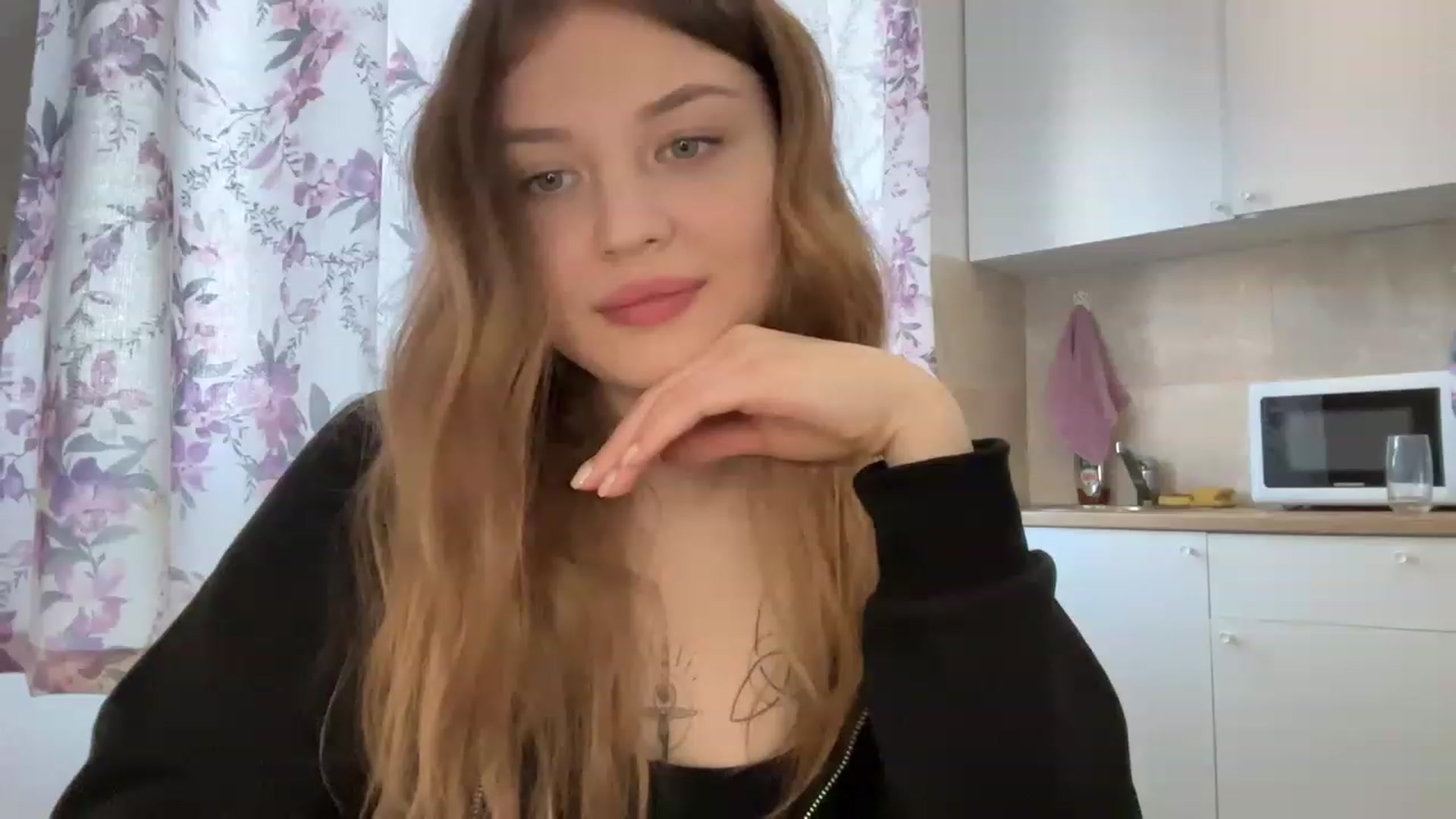 Gallery image thumbnail from Cassiopeeia's myfreecams stream on, 03/04/2023, 15:06 image 20 of 20
