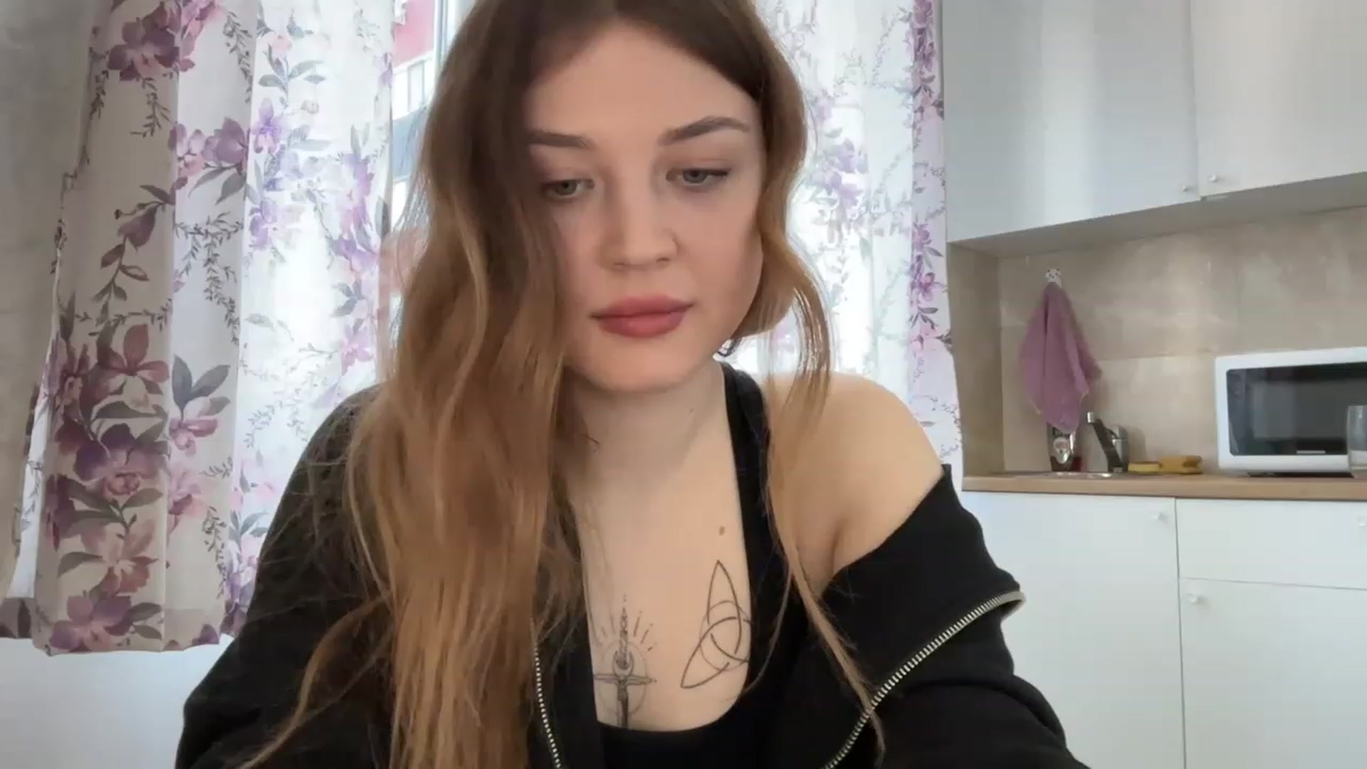 Gallery image thumbnail from Cassiopeeia's myfreecams stream on, 03/04/2023, 15:06 image 3 of 20