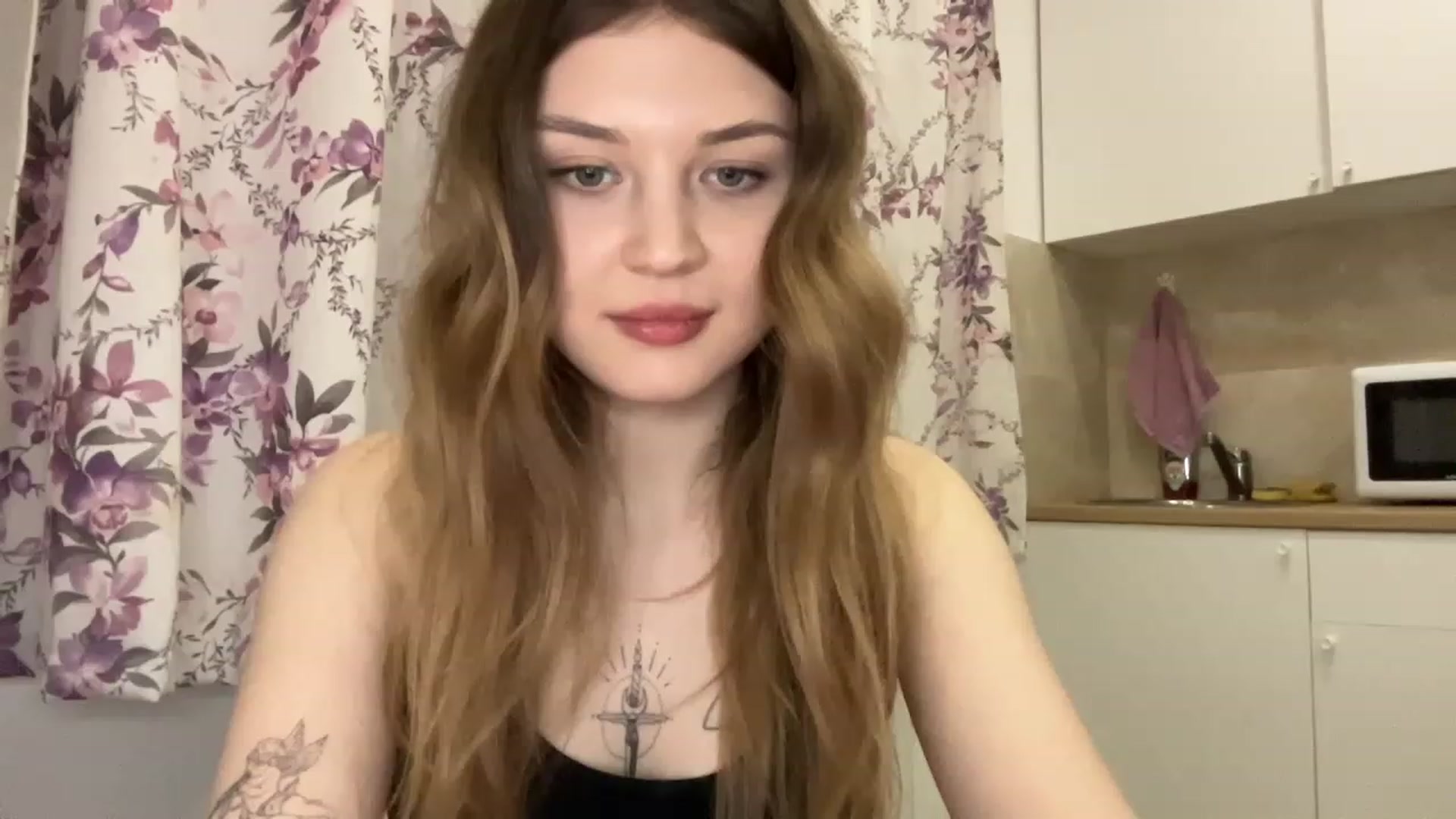 Gallery image thumbnail from Cassiopeeia's myfreecams stream on, 03/04/2023, 17:04 image 16 of 20