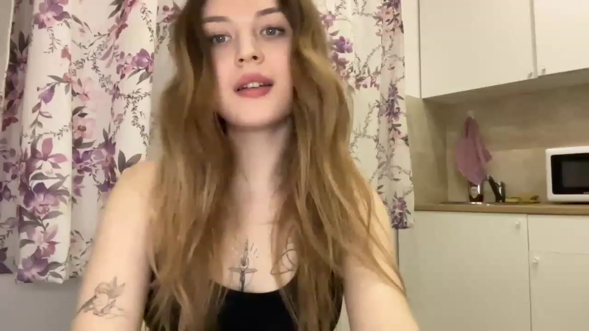 Gallery image thumbnail from Cassiopeeia's myfreecams stream on, 03/04/2023, 17:04 image 17 of 20