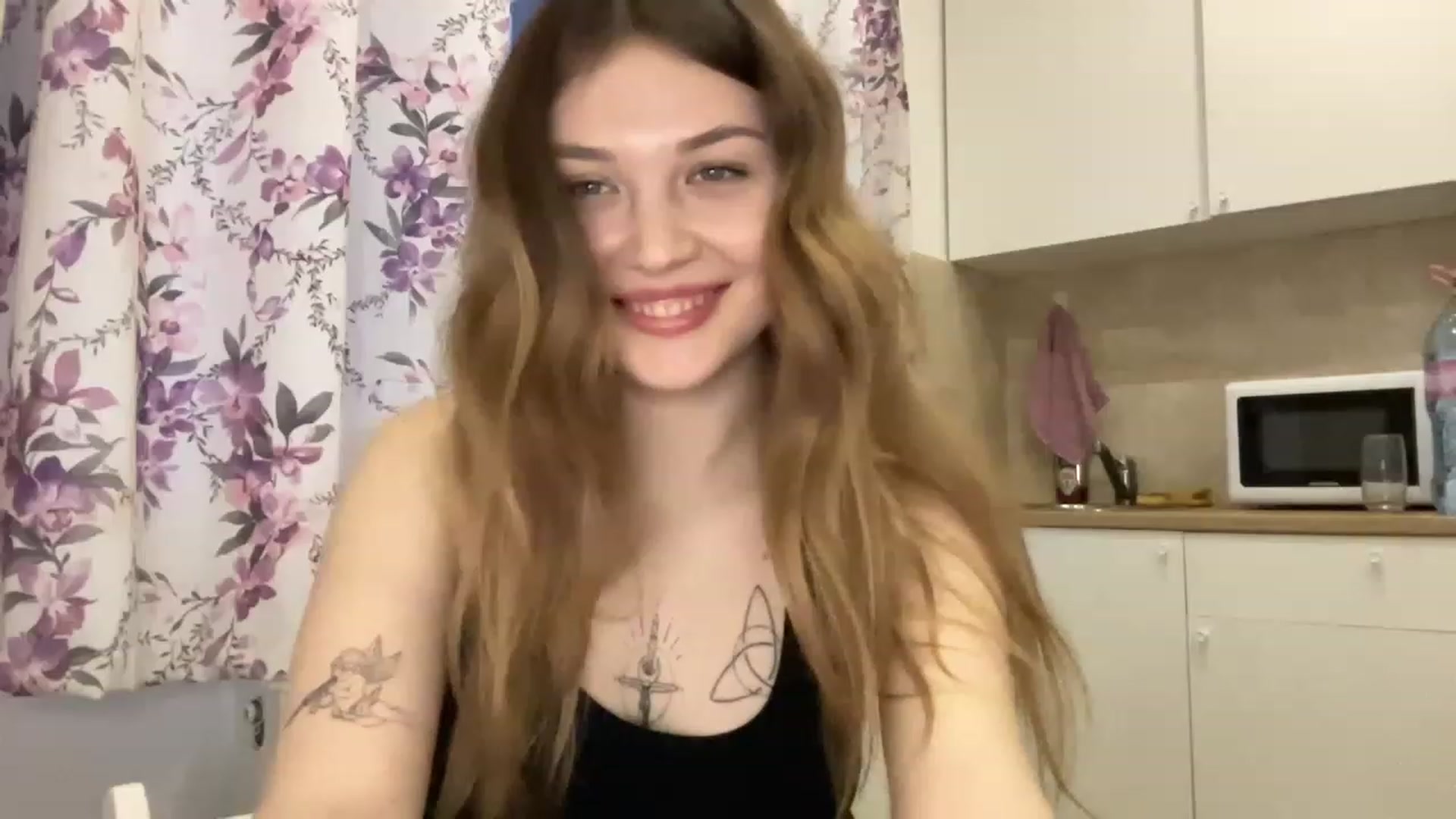 Gallery image thumbnail from Cassiopeeia's myfreecams stream on, 03/04/2023, 17:04 image 9 of 20