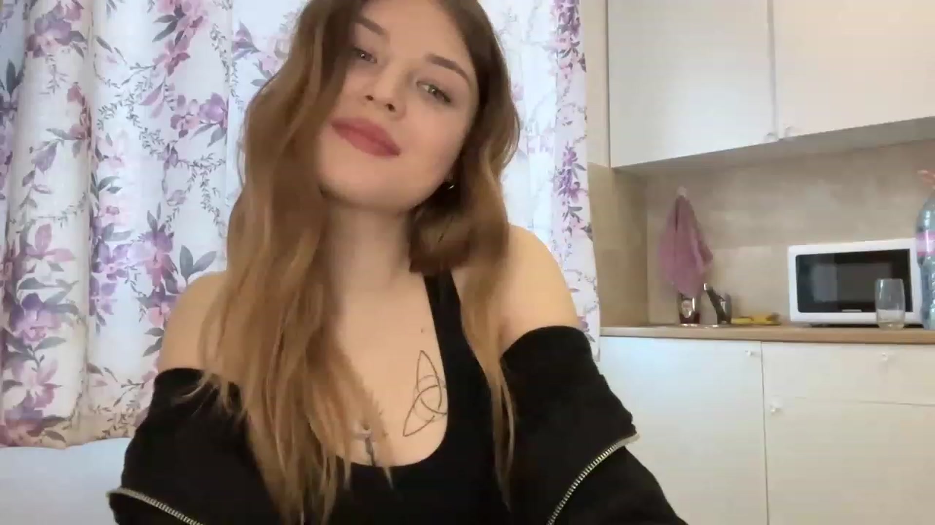 Gallery image thumbnail from Cassiopeeia's myfreecams stream on, 03/04/2023, 17:04 image 1 of 20
