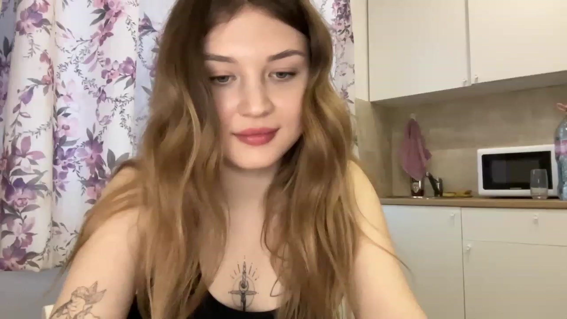 Gallery image thumbnail from Cassiopeeia's myfreecams stream on, 03/04/2023, 17:04 image 7 of 20