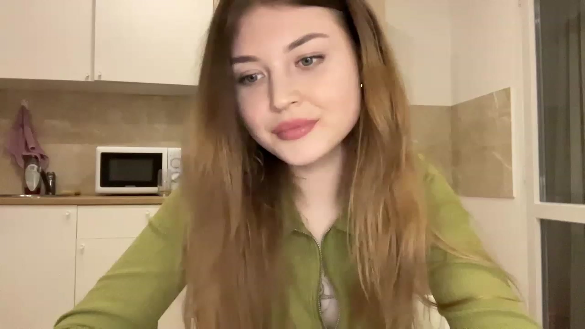 Gallery image thumbnail from Cassiopeeia's myfreecams stream on, 03/05/2023, 17:12 image 18 of 20