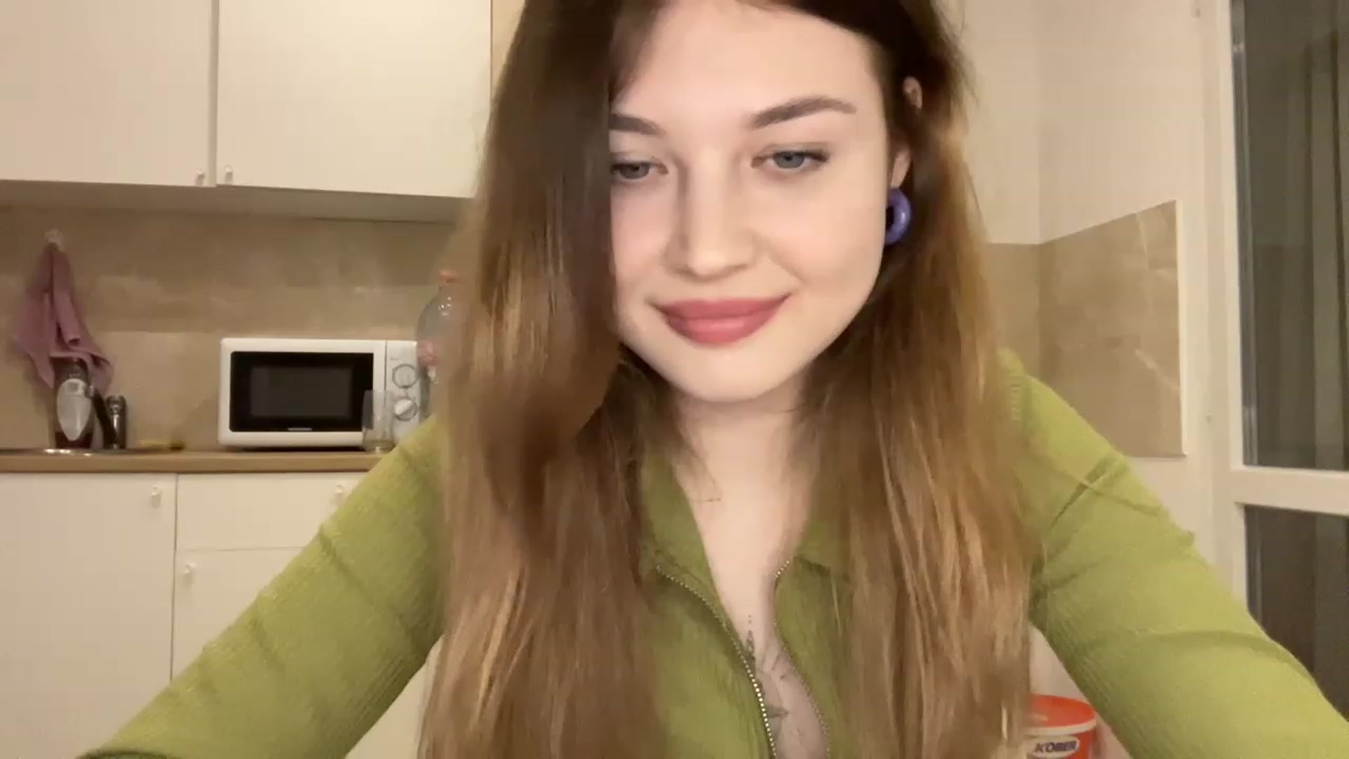 Gallery image thumbnail from Cassiopeeia's myfreecams stream on, 03/05/2023, 17:12 image 1 of 20