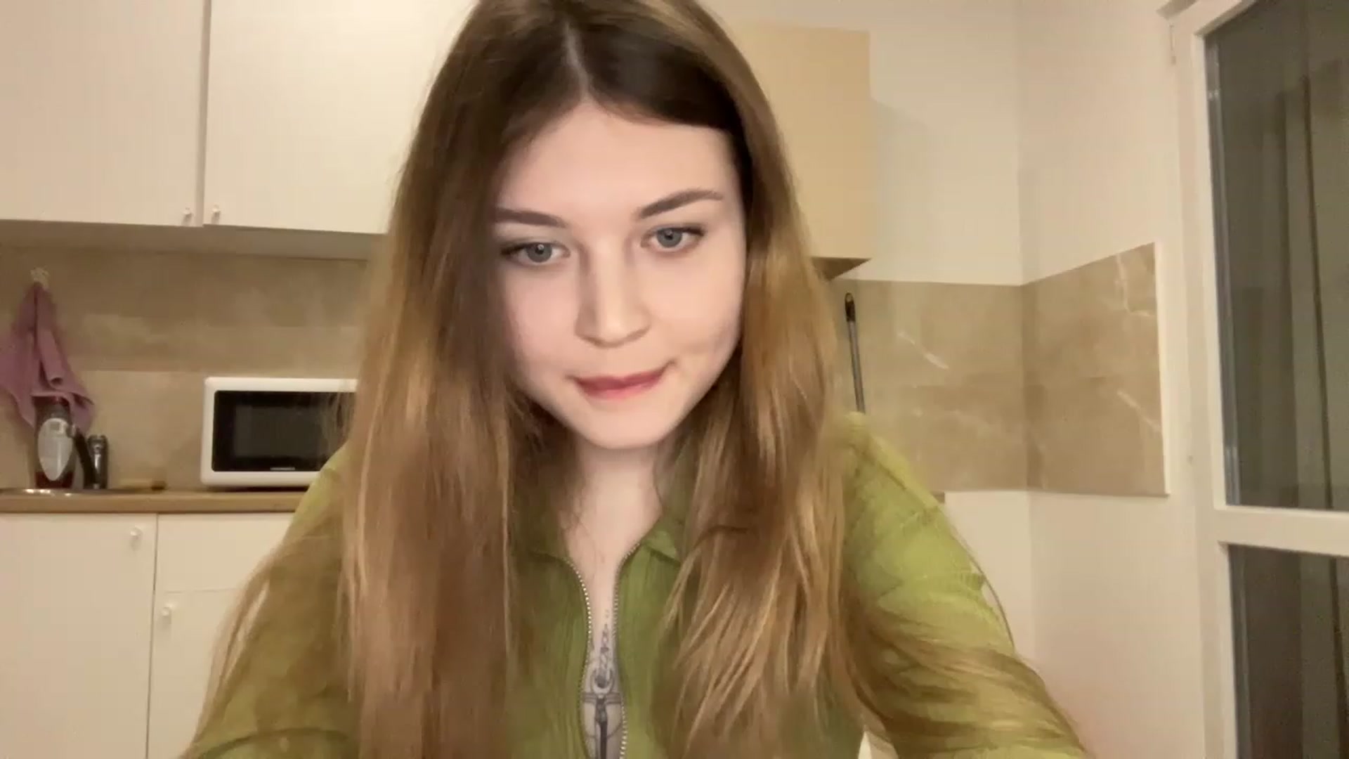 Gallery image thumbnail from Cassiopeeia's myfreecams stream on, 03/05/2023, 17:46 image 3 of 20